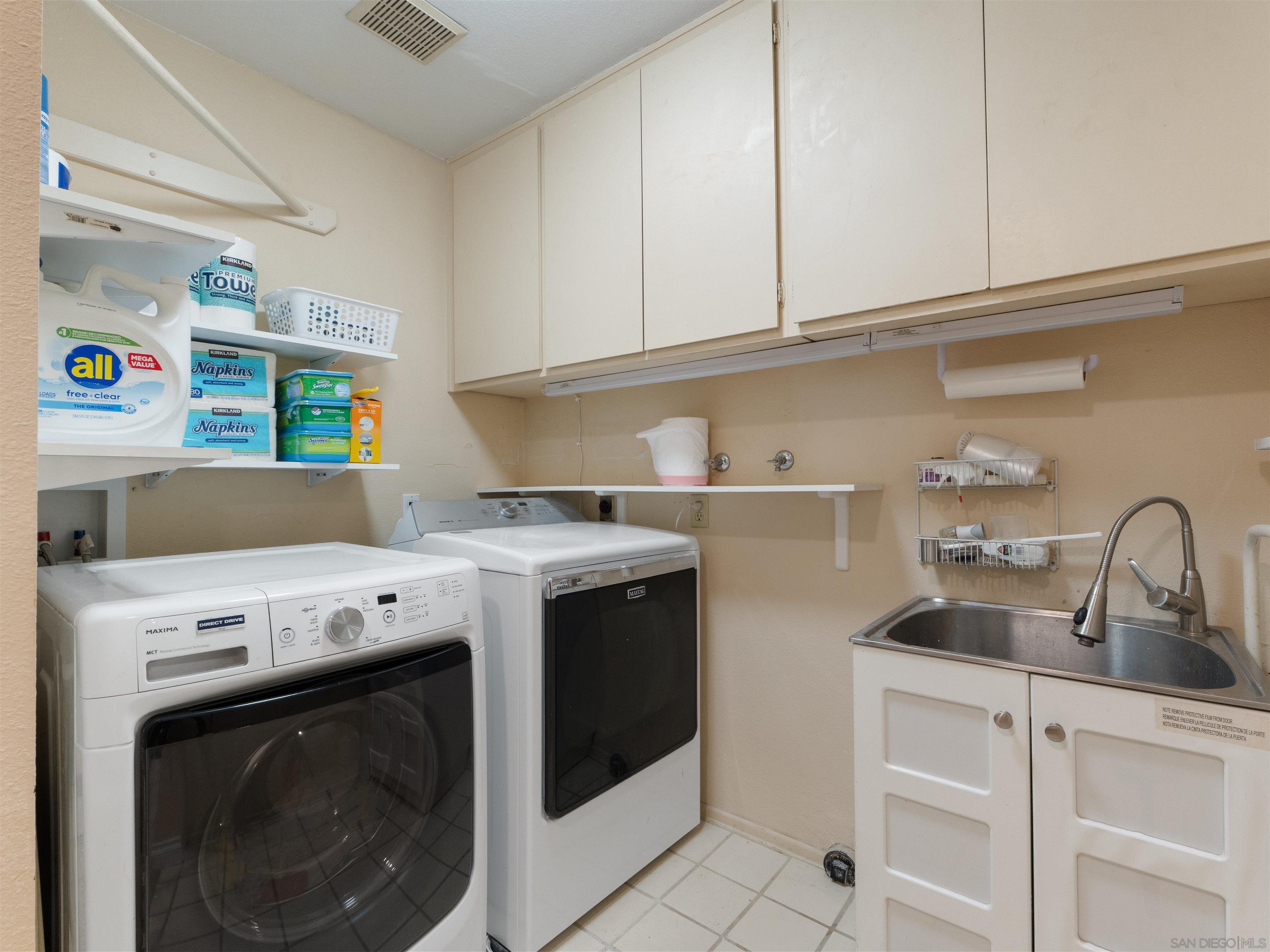 Detail Gallery Image 13 of 21 For 352  Calle Bonita, Escondido,  CA 92029 - 4 Beds | 2/1 Baths