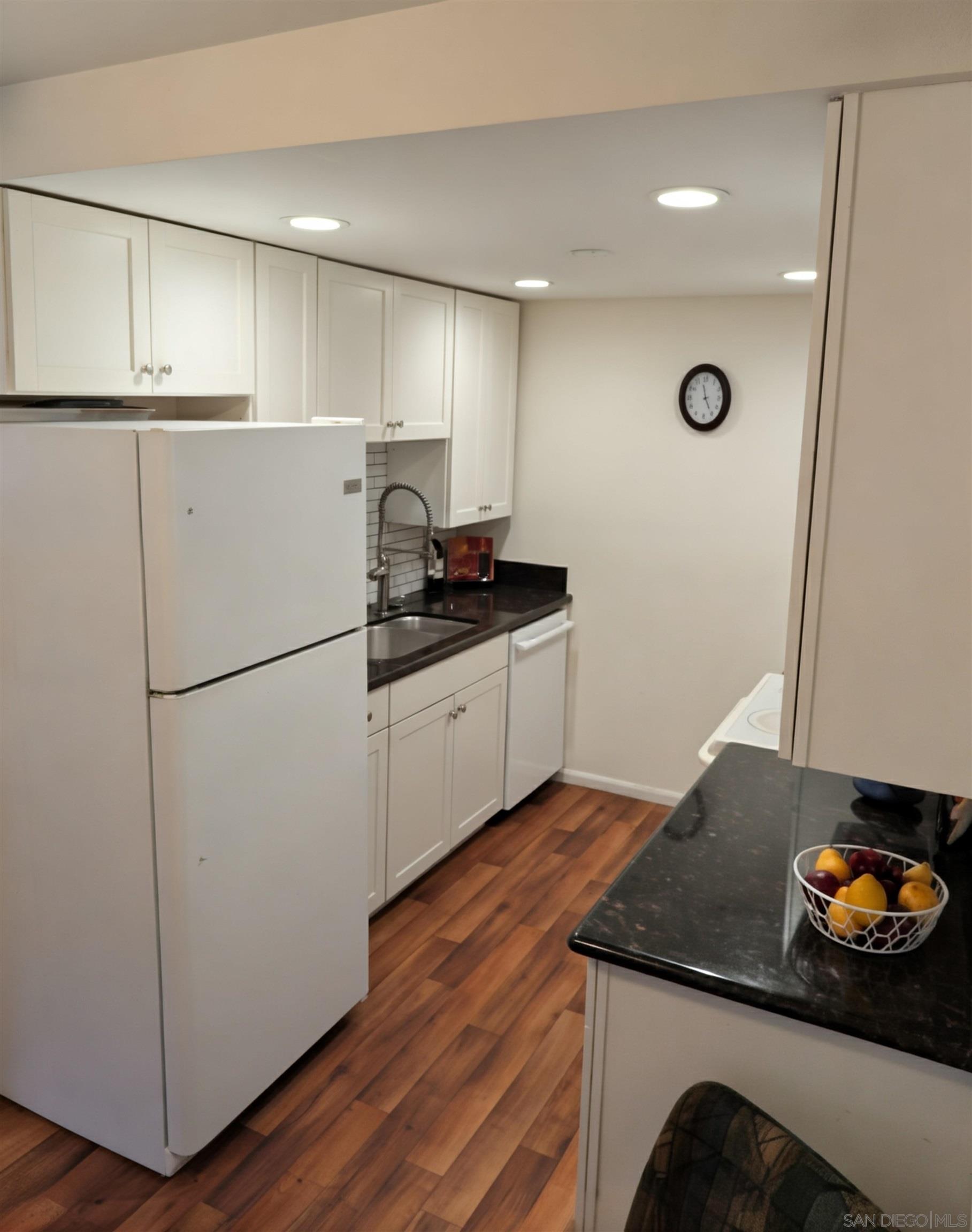 Detail Gallery Image 5 of 5 For 12643  Robison Blvd  213, Poway,  CA 92064 - 3 Beds | 2 Baths