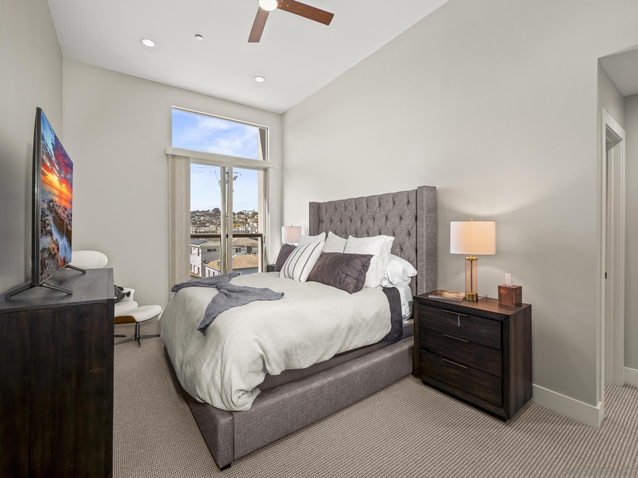 Detail Gallery Image 24 of 35 For 3030  Jarvis St  #2,  San Diego,  CA 92106 - 3 Beds | 3/1 Baths