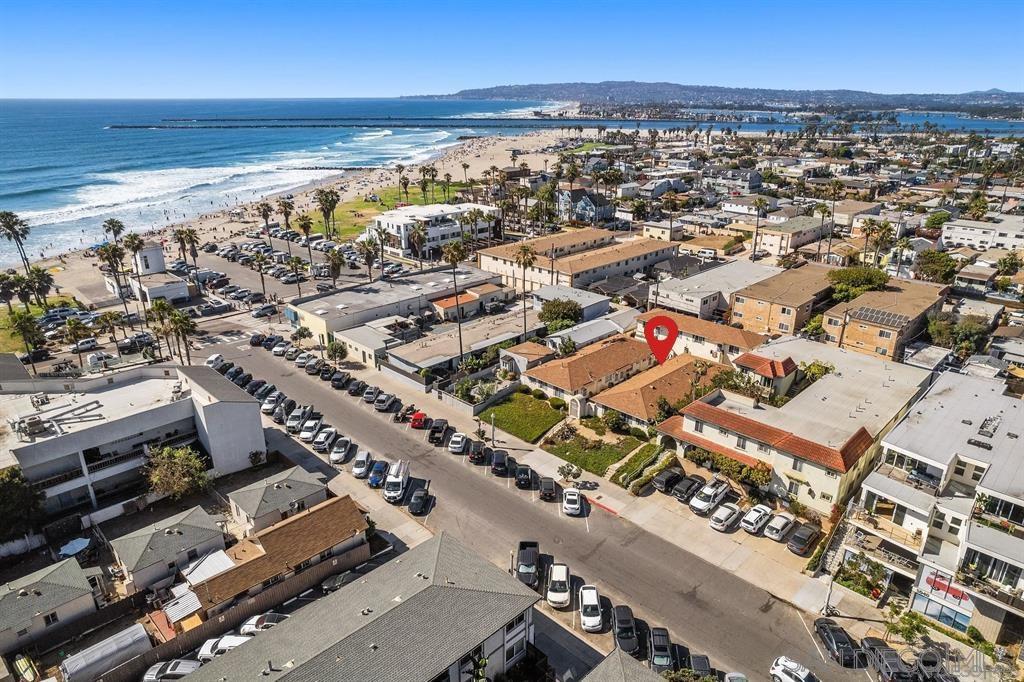 Detail Gallery Image 13 of 14 For 5062.5  Santa Monica Ave  5062.5, San Diego,  CA 92107 - 2 Beds | 1 Baths