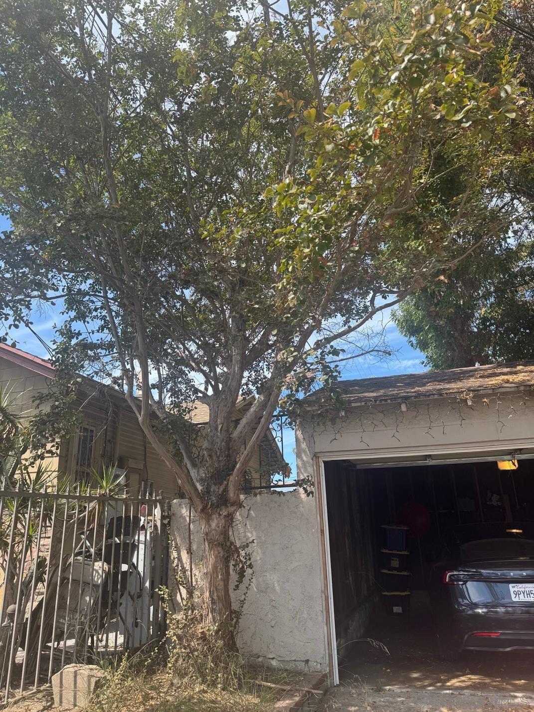 Detail Gallery Image 25 of 45 For 800 W 99th Street, Los Angeles,  CA 90044 - 3 Beds | 1 Baths