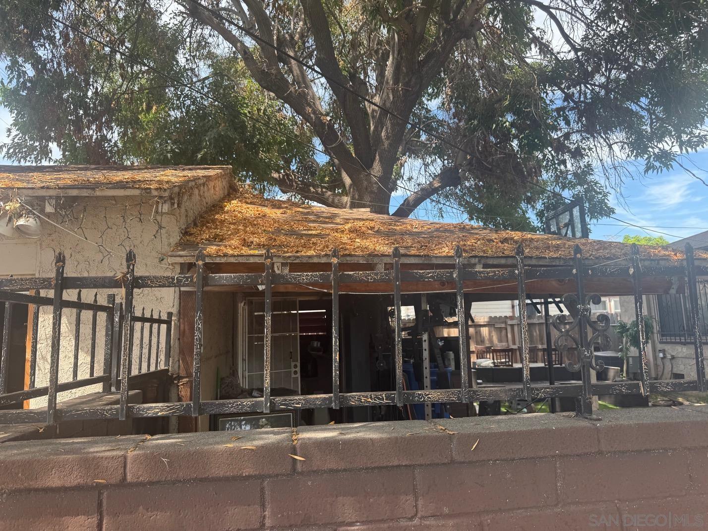 Detail Gallery Image 26 of 45 For 800 W 99th Street, Los Angeles,  CA 90044 - 3 Beds | 1 Baths