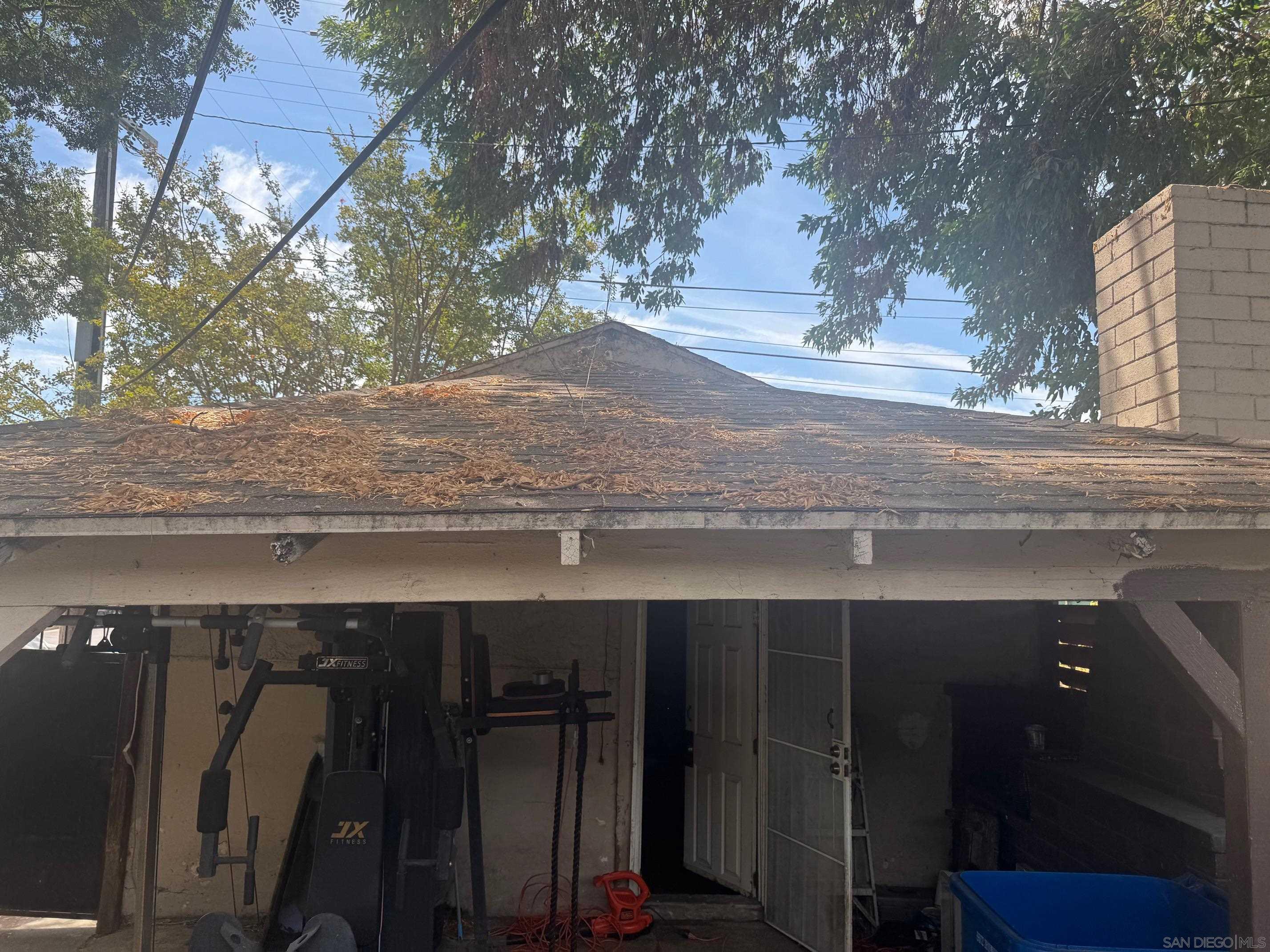 Detail Gallery Image 32 of 45 For 800 W 99th Street, Los Angeles,  CA 90044 - 3 Beds | 1 Baths