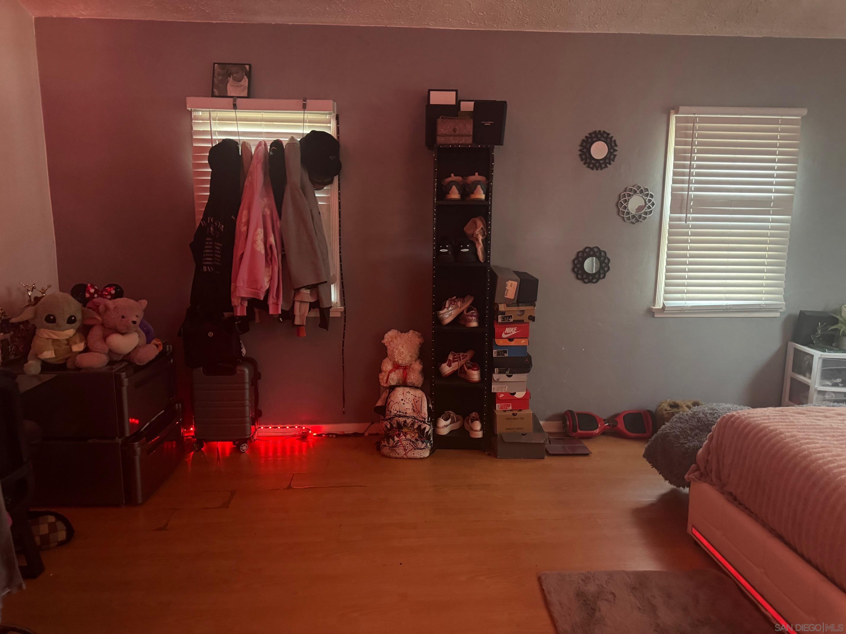 Detail Gallery Image 37 of 45 For 800 W 99th Street, Los Angeles,  CA 90044 - 3 Beds | 1 Baths