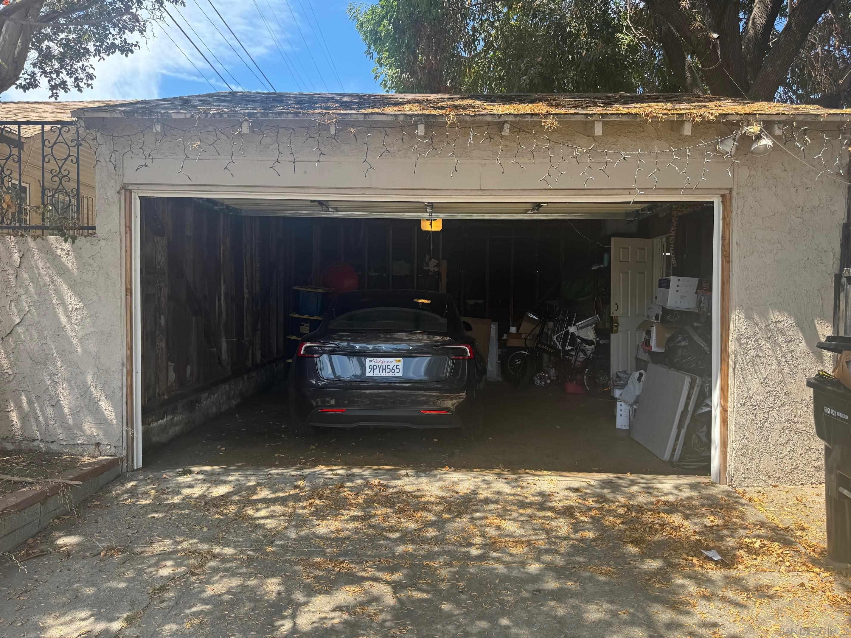 Detail Gallery Image 40 of 45 For 800 W 99th Street, Los Angeles,  CA 90044 - 3 Beds | 1 Baths