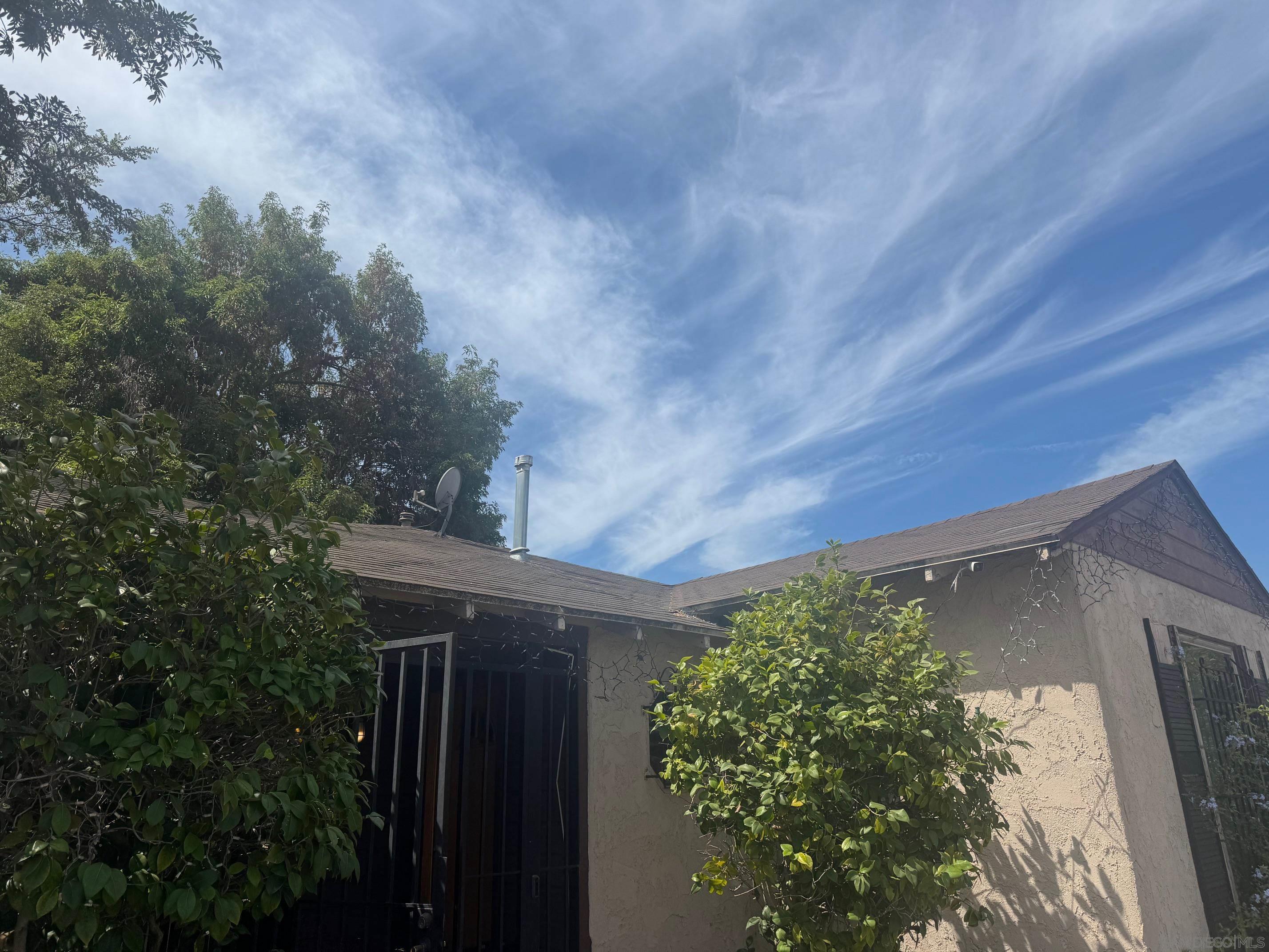 Detail Gallery Image 6 of 45 For 800 W 99th Street, Los Angeles,  CA 90044 - 3 Beds | 1 Baths