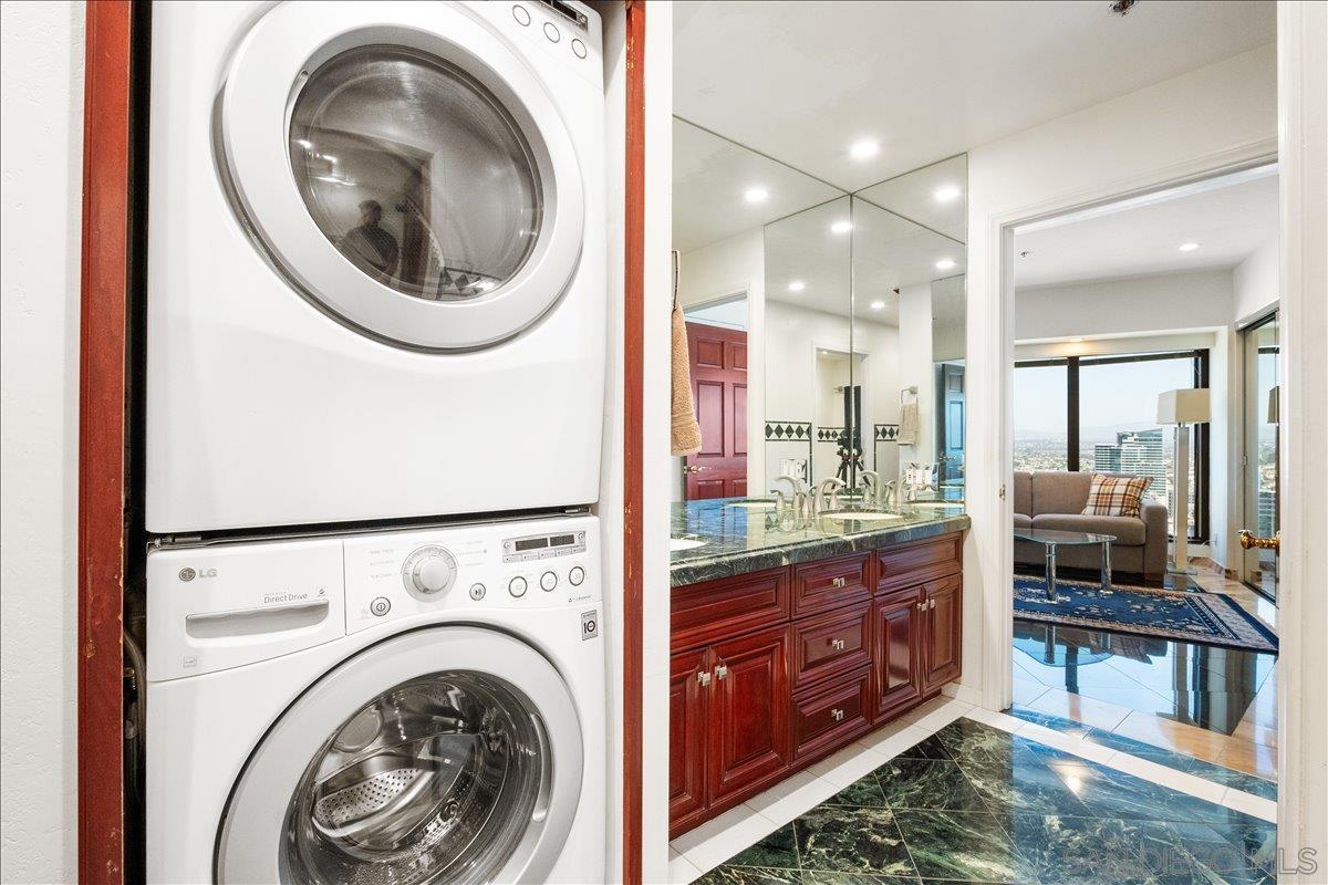 Detail Gallery Image 20 of 39 For 100  Harbor Dr  3603, San Diego,  CA 92101 - 2 Beds | 2/1 Baths