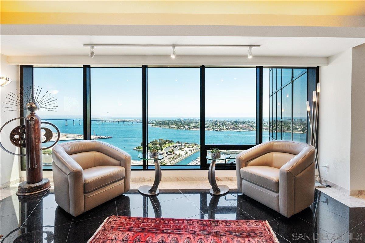 Detail Gallery Image 3 of 39 For 100  Harbor Dr  3603, San Diego,  CA 92101 - 2 Beds | 2/1 Baths