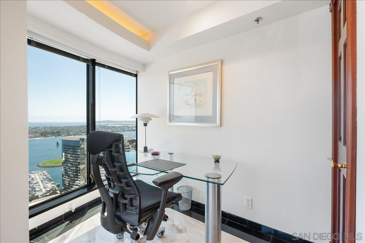 Detail Gallery Image 30 of 39 For 100  Harbor Dr  3603, San Diego,  CA 92101 - 2 Beds | 2/1 Baths