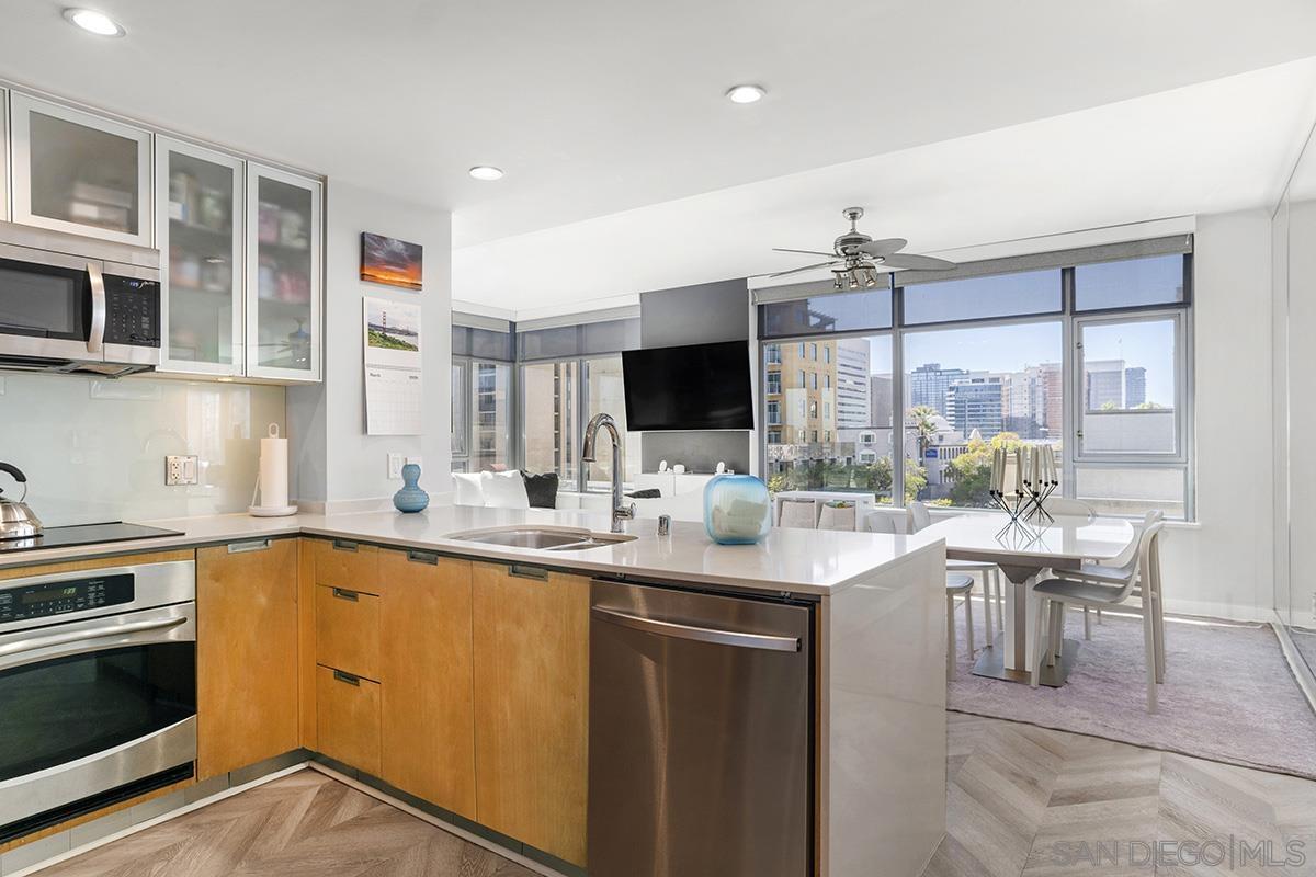 Detail Gallery Image 17 of 41 For 1441  9th Avenue  #607,  San Diego,  CA 92101 - 2 Beds | 2 Baths