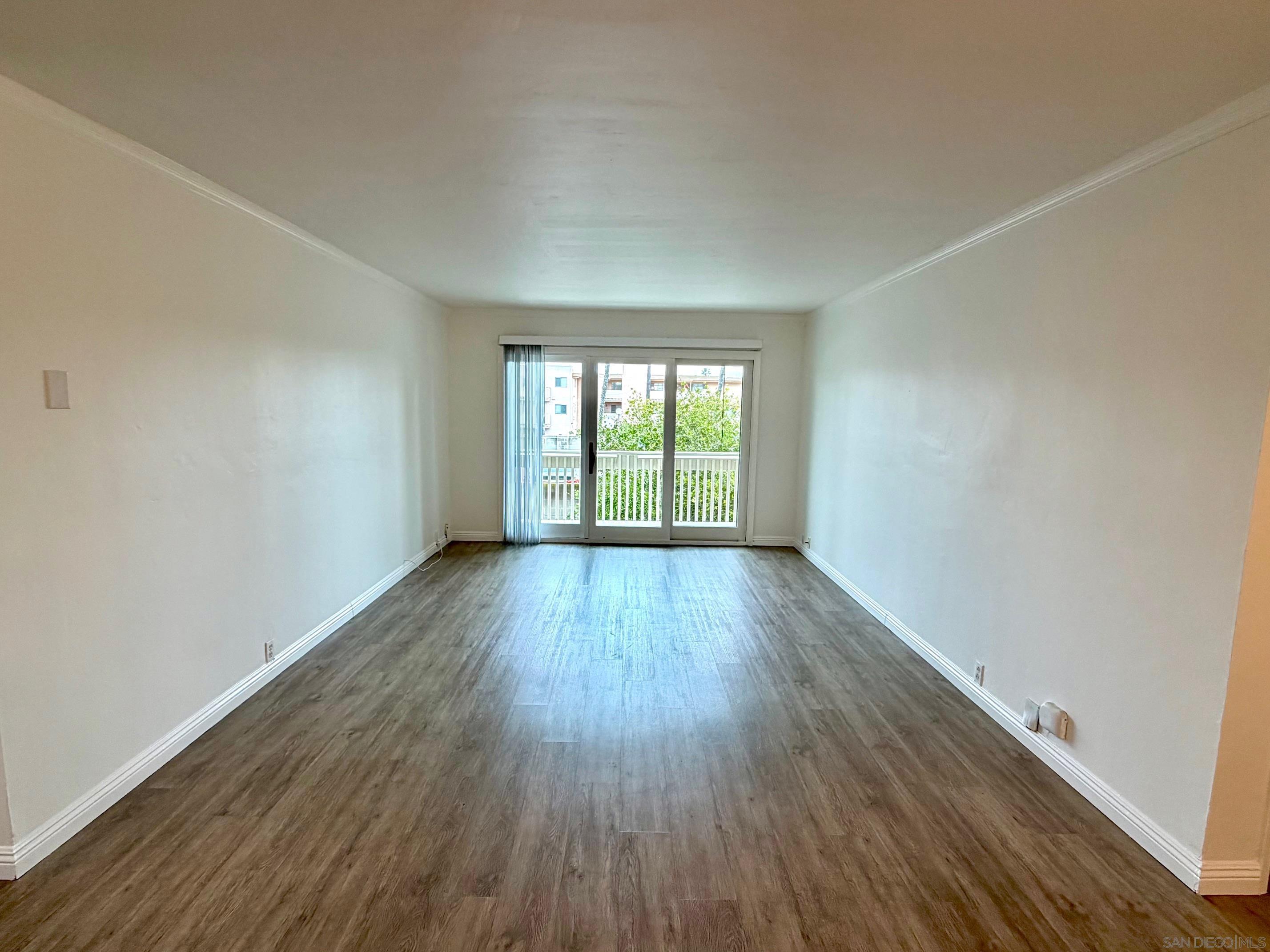 Detail Gallery Image 10 of 20 For 1885  Diamond St.  #2-211,  San Diego,  CA 92109 - 2 Beds | 2 Baths