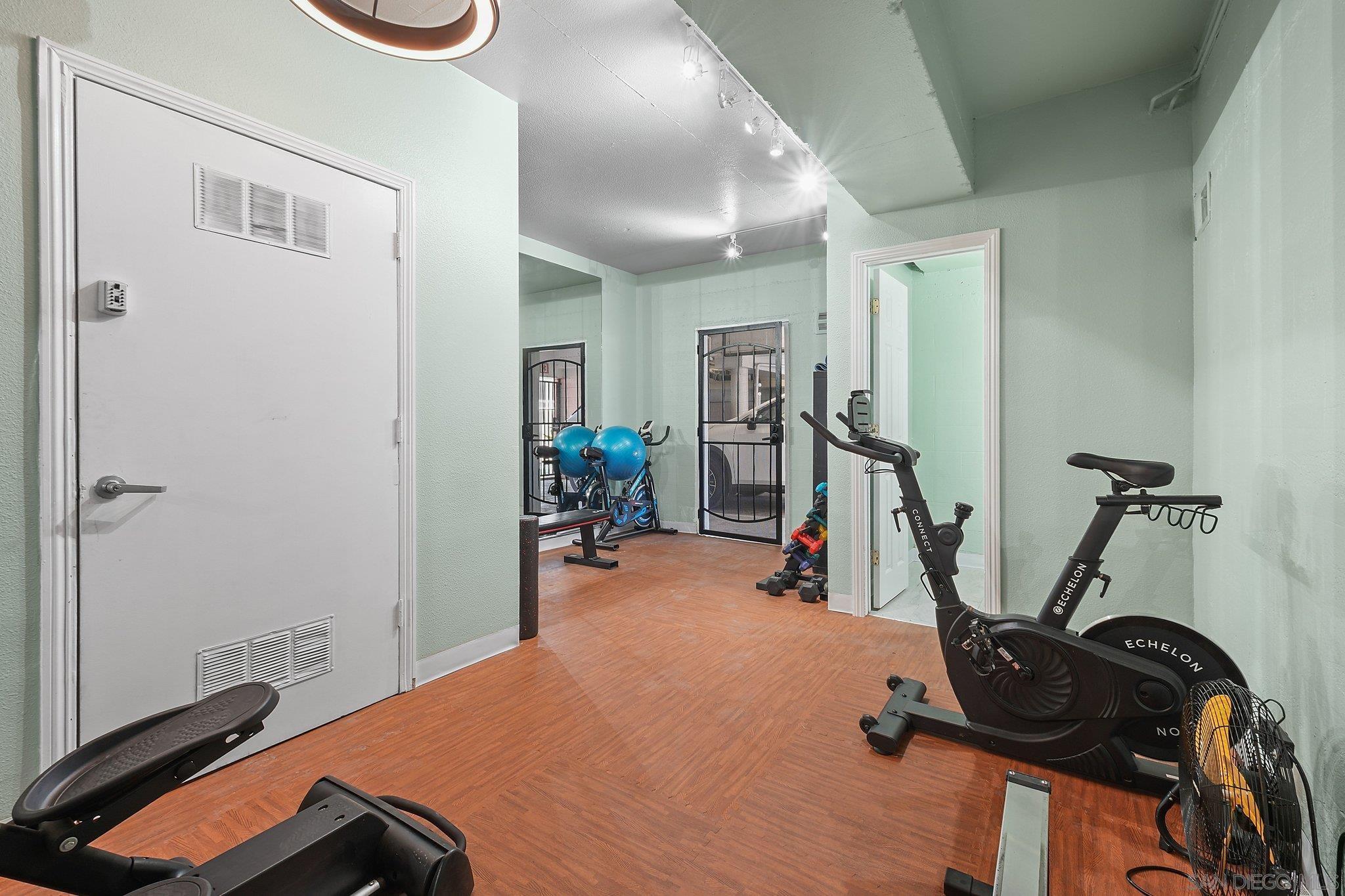 Detail Gallery Image 26 of 34 For 3688  1st Ave  #13,  San Diego,  CA 92103 - 1 Beds | 1 Baths