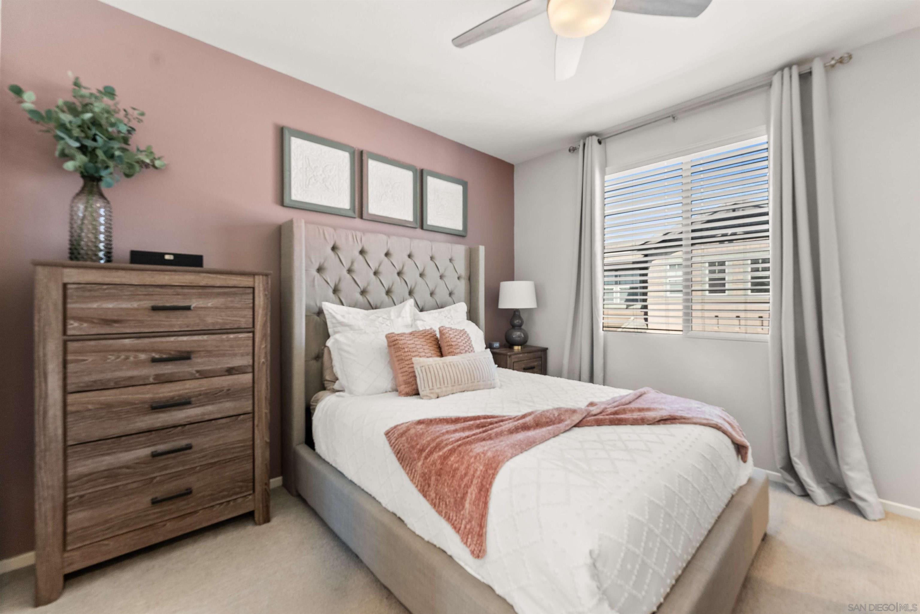 Detail Gallery Image 27 of 40 For 1291  via Lucero, Oceanside,  CA 92056 - 3 Beds | 4 Baths