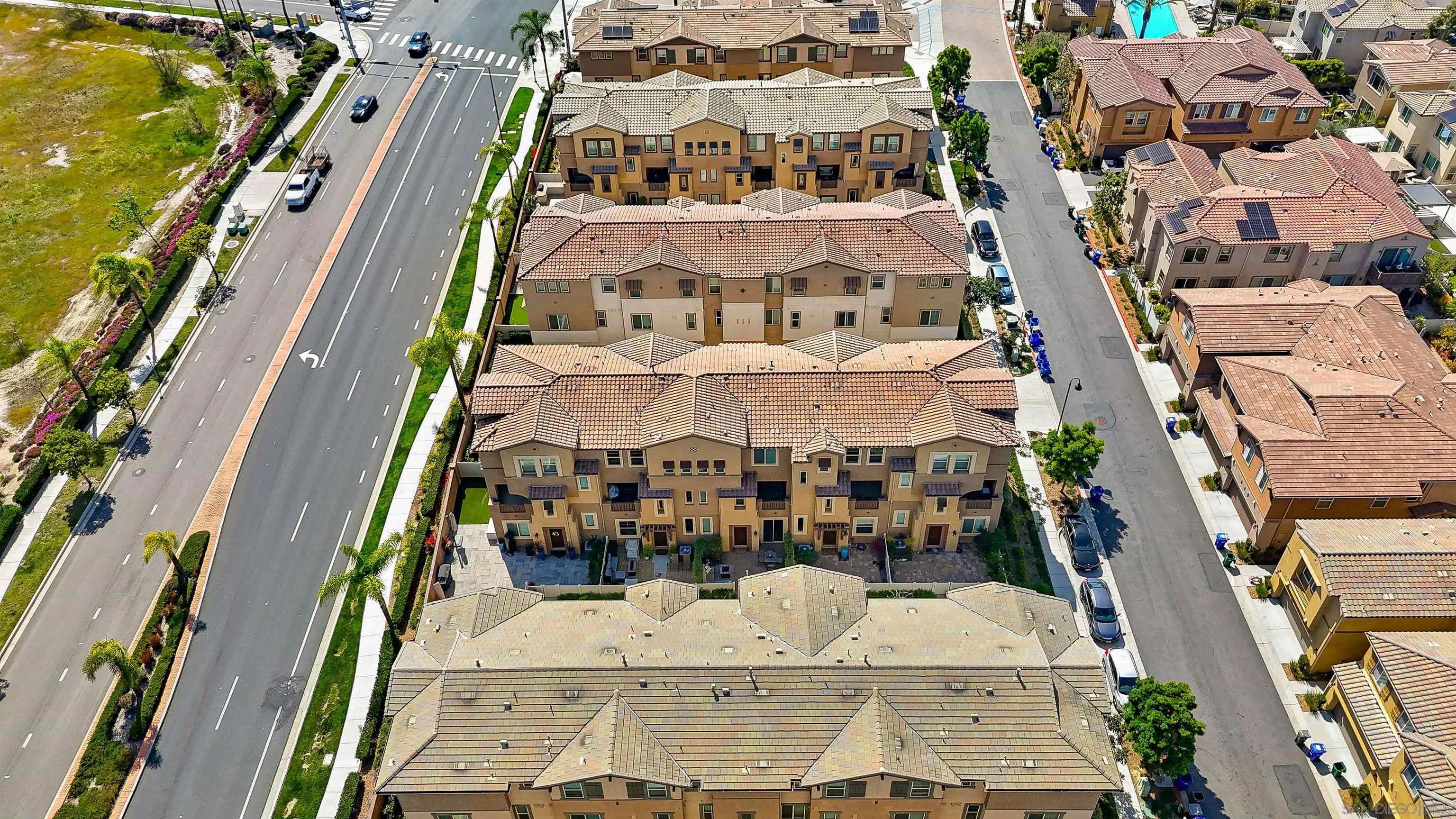 Detail Gallery Image 36 of 40 For 1291  via Lucero, Oceanside,  CA 92056 - 3 Beds | 4 Baths