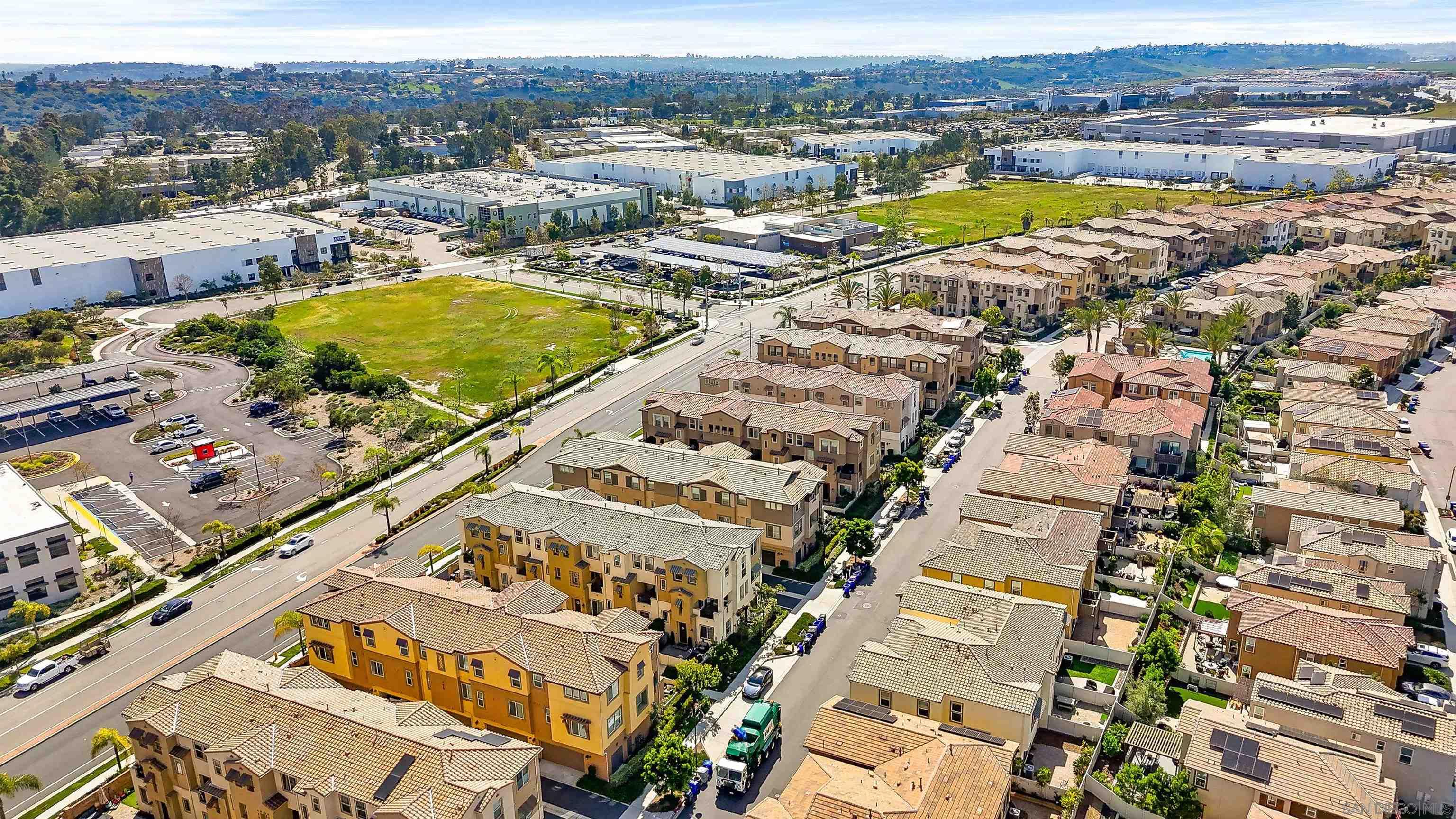 Detail Gallery Image 37 of 40 For 1291  via Lucero, Oceanside,  CA 92056 - 3 Beds | 4 Baths