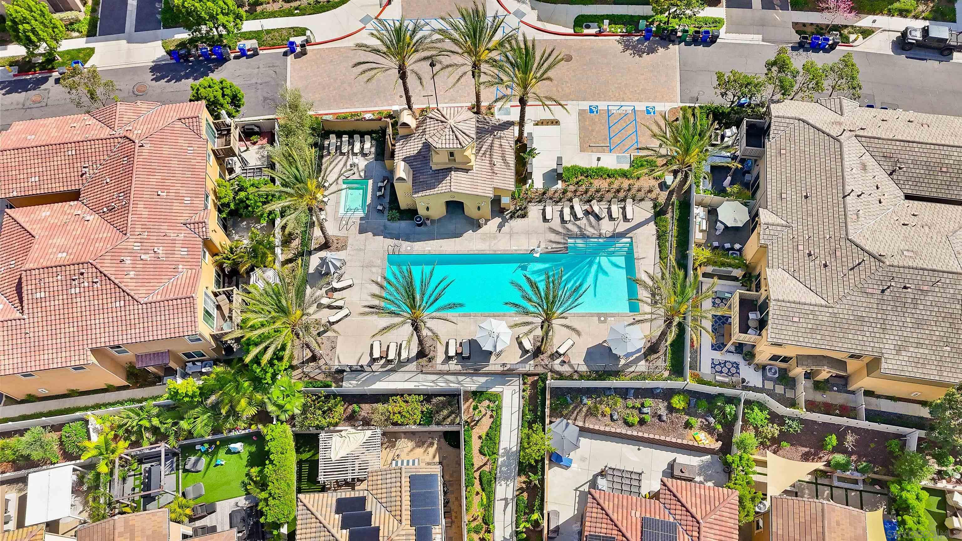 Detail Gallery Image 39 of 40 For 1291  via Lucero, Oceanside,  CA 92056 - 3 Beds | 4 Baths