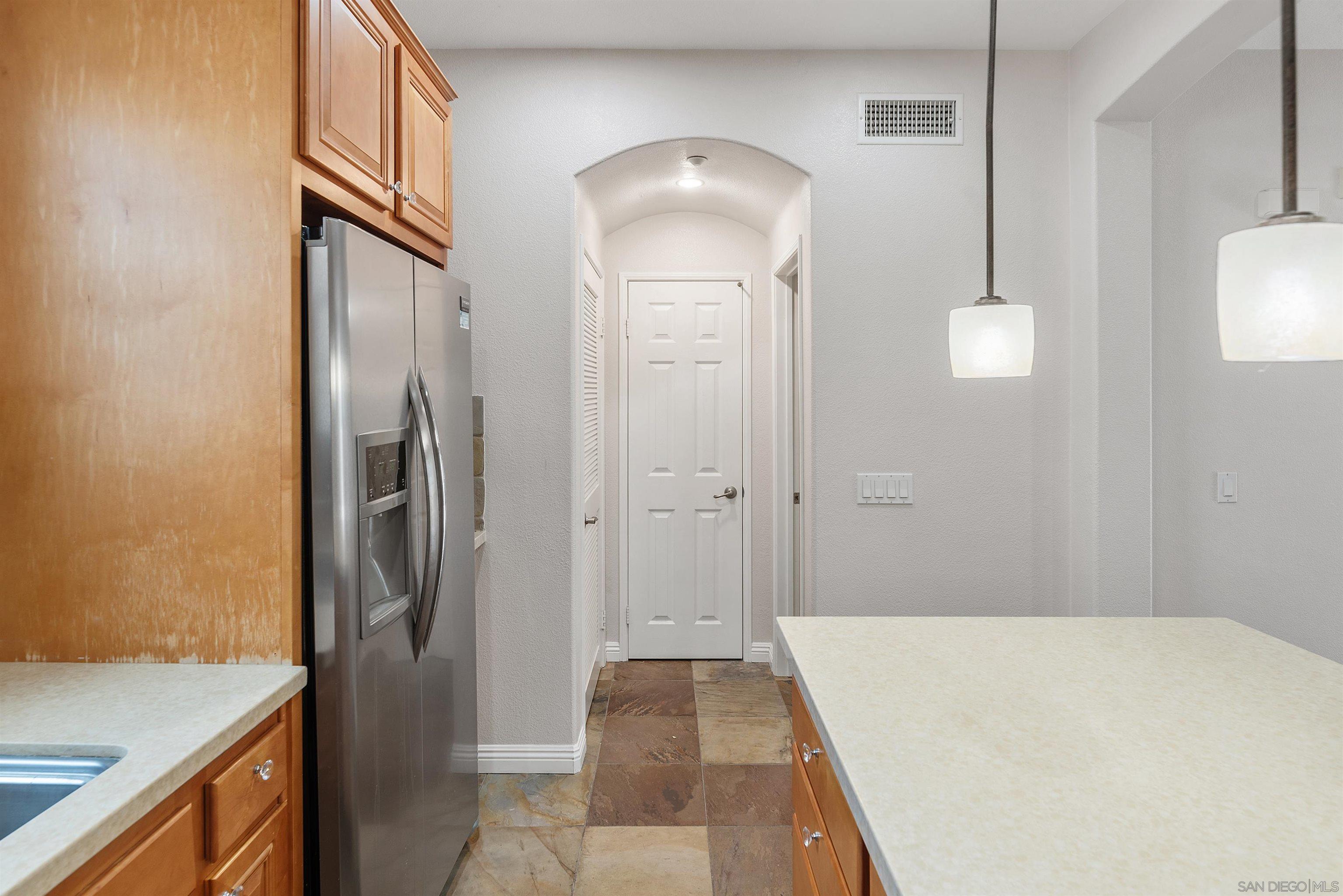 Detail Gallery Image 21 of 47 For 10556  Debreceni Way  9, San Diego,  CA 92127 - 2 Beds | 2/1 Baths