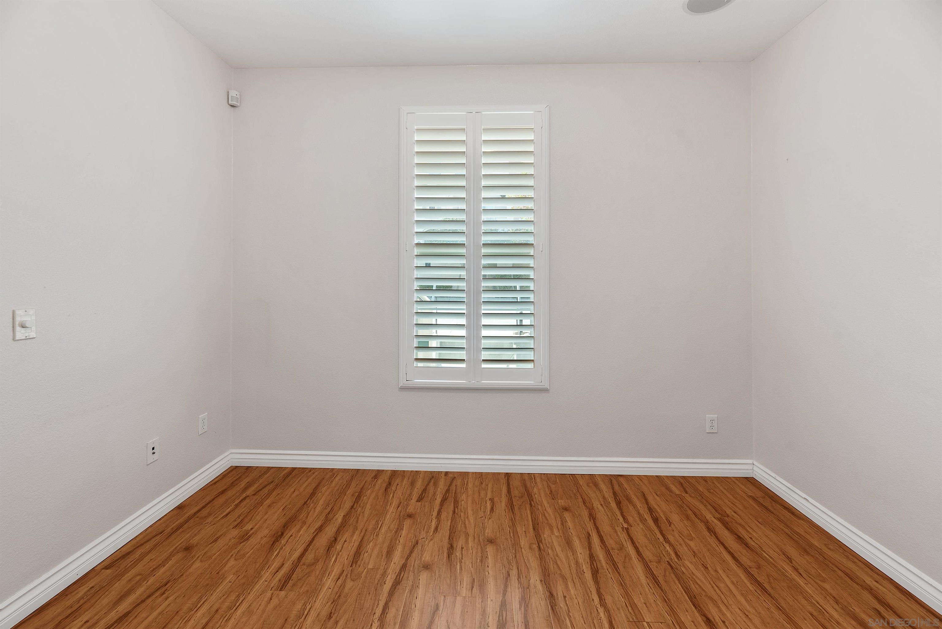 Detail Gallery Image 33 of 47 For 10556  Debreceni Way  9, San Diego,  CA 92127 - 2 Beds | 2/1 Baths