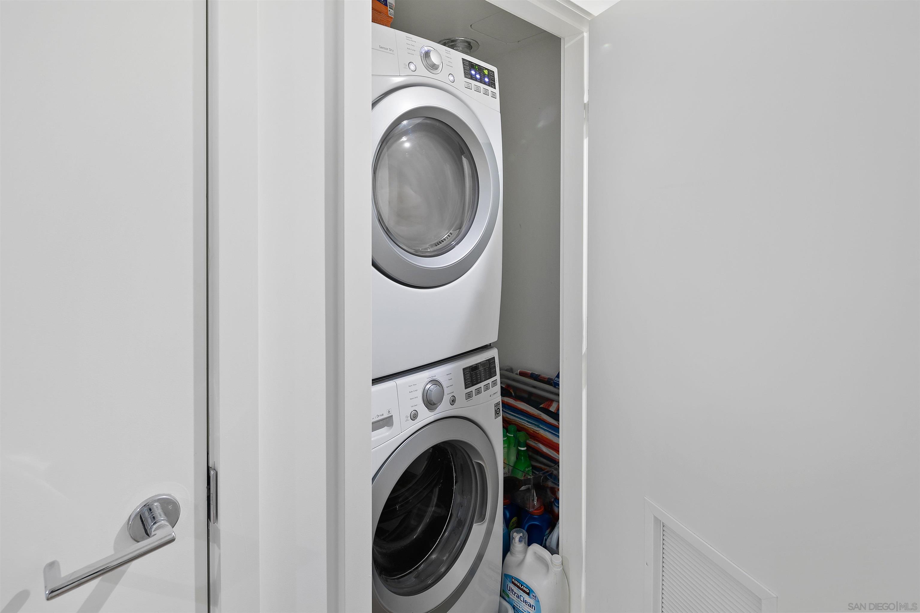 Detail Gallery Image 16 of 59 For 1388  Kettner Blvd.  #202,  San Diego,  CA 92101 - 1 Beds | 1/1 Baths