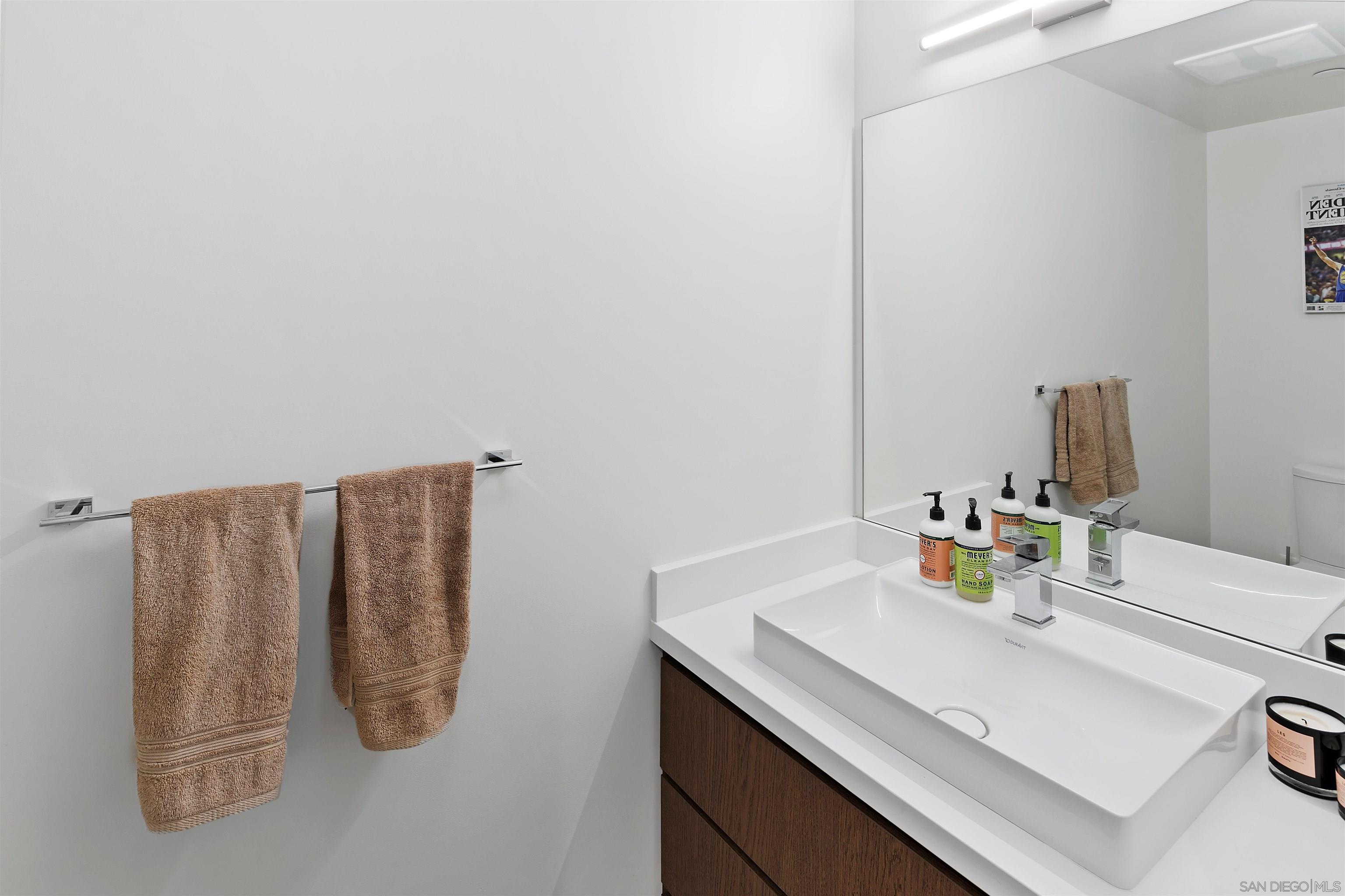 Detail Gallery Image 19 of 59 For 1388  Kettner Blvd.  #202,  San Diego,  CA 92101 - 1 Beds | 1/1 Baths