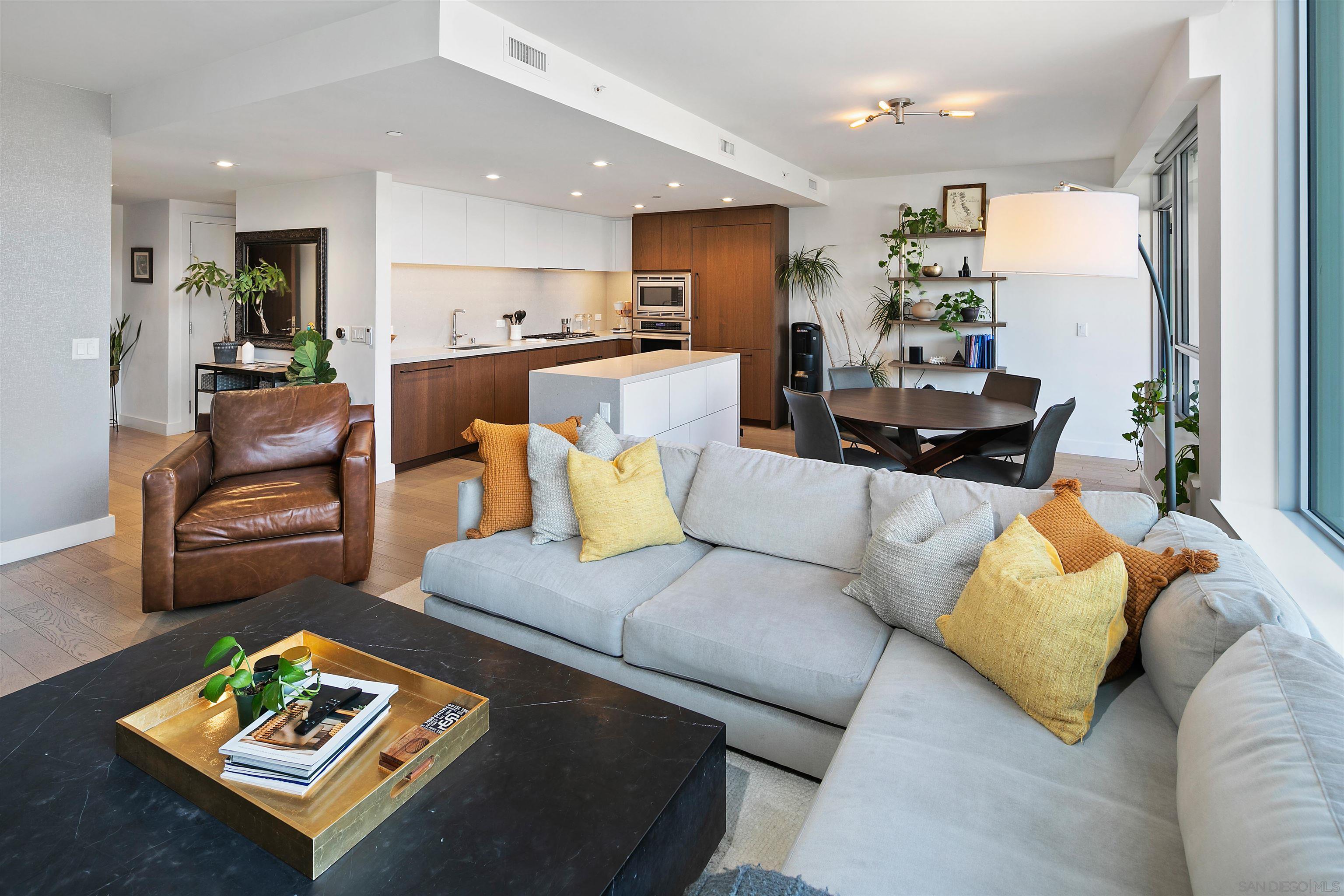 Detail Gallery Image 3 of 59 For 1388  Kettner Blvd.  #202,  San Diego,  CA 92101 - 1 Beds | 1/1 Baths