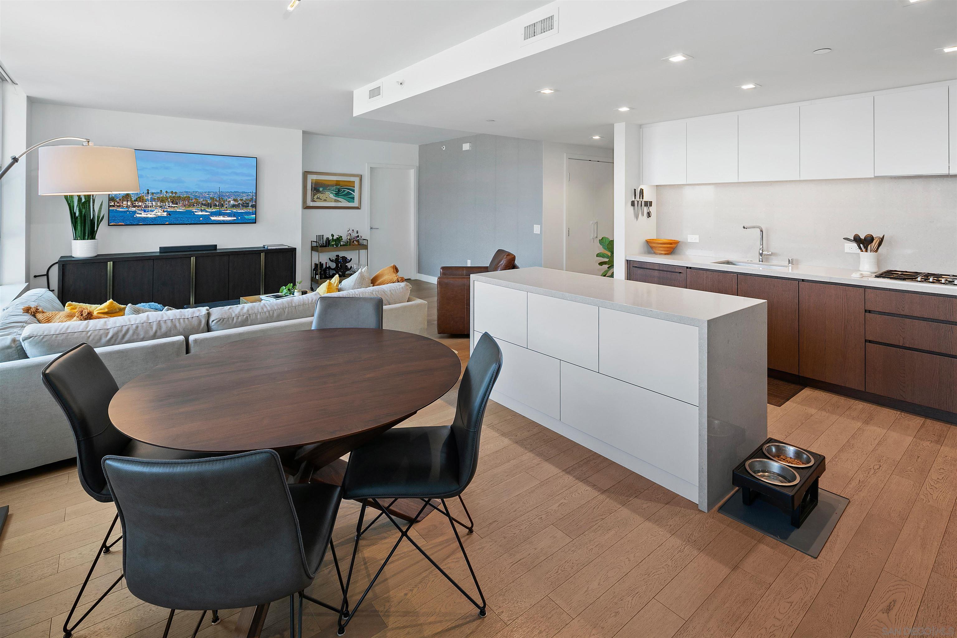 Detail Gallery Image 7 of 59 For 1388  Kettner Blvd.  #202,  San Diego,  CA 92101 - 1 Beds | 1/1 Baths