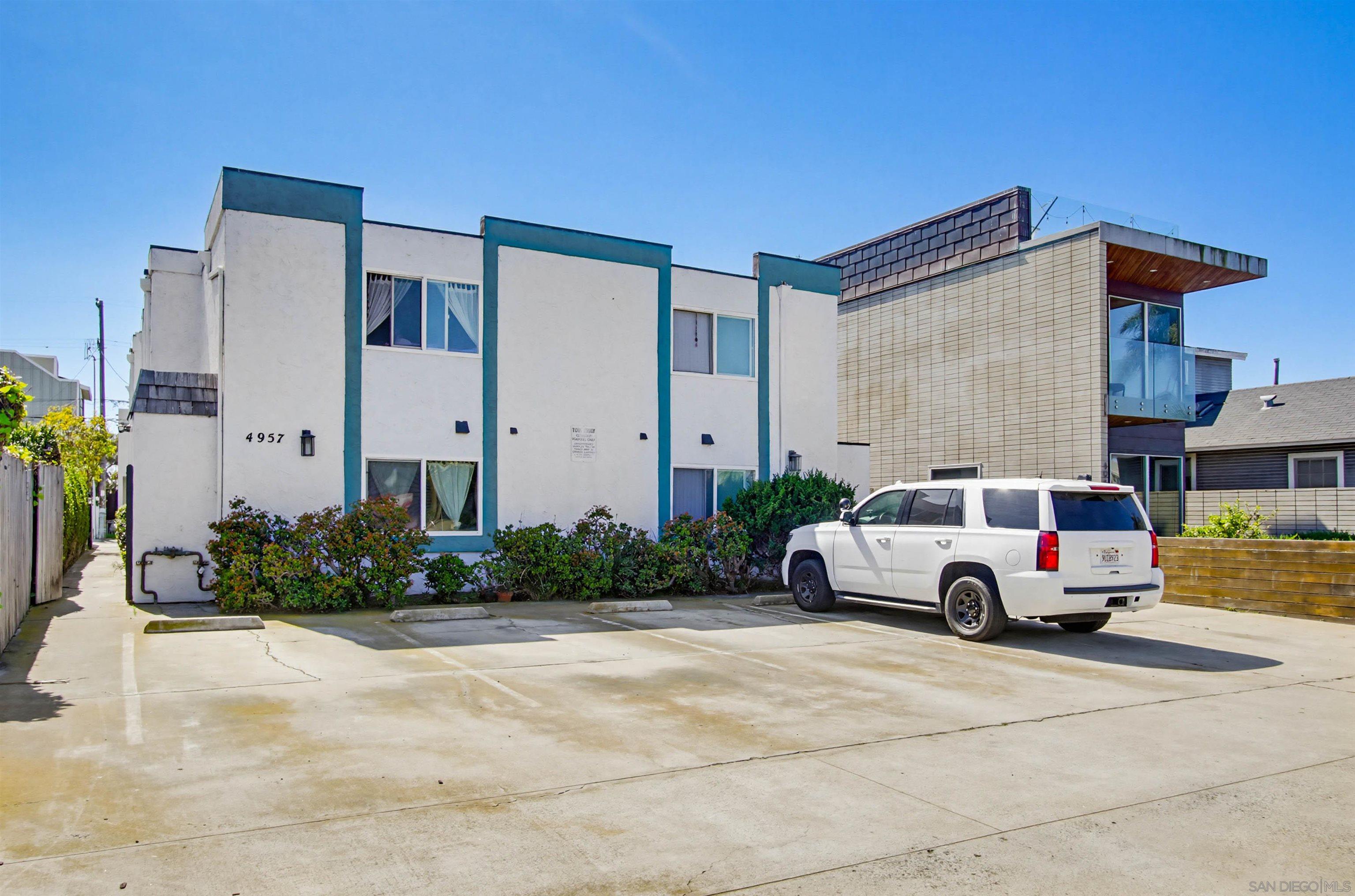 Detail Gallery Image 3 of 6 For 4957  Cape May Ave, San Diego,  CA 92107 - – Beds | – Baths