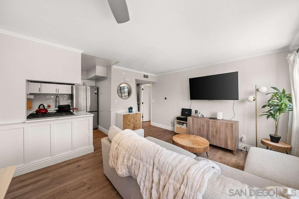 Detail Gallery Image 5 of 27 For 4205  Ohio St  #207,  San Diego,  CA 92104 - 2 Beds | 2 Baths