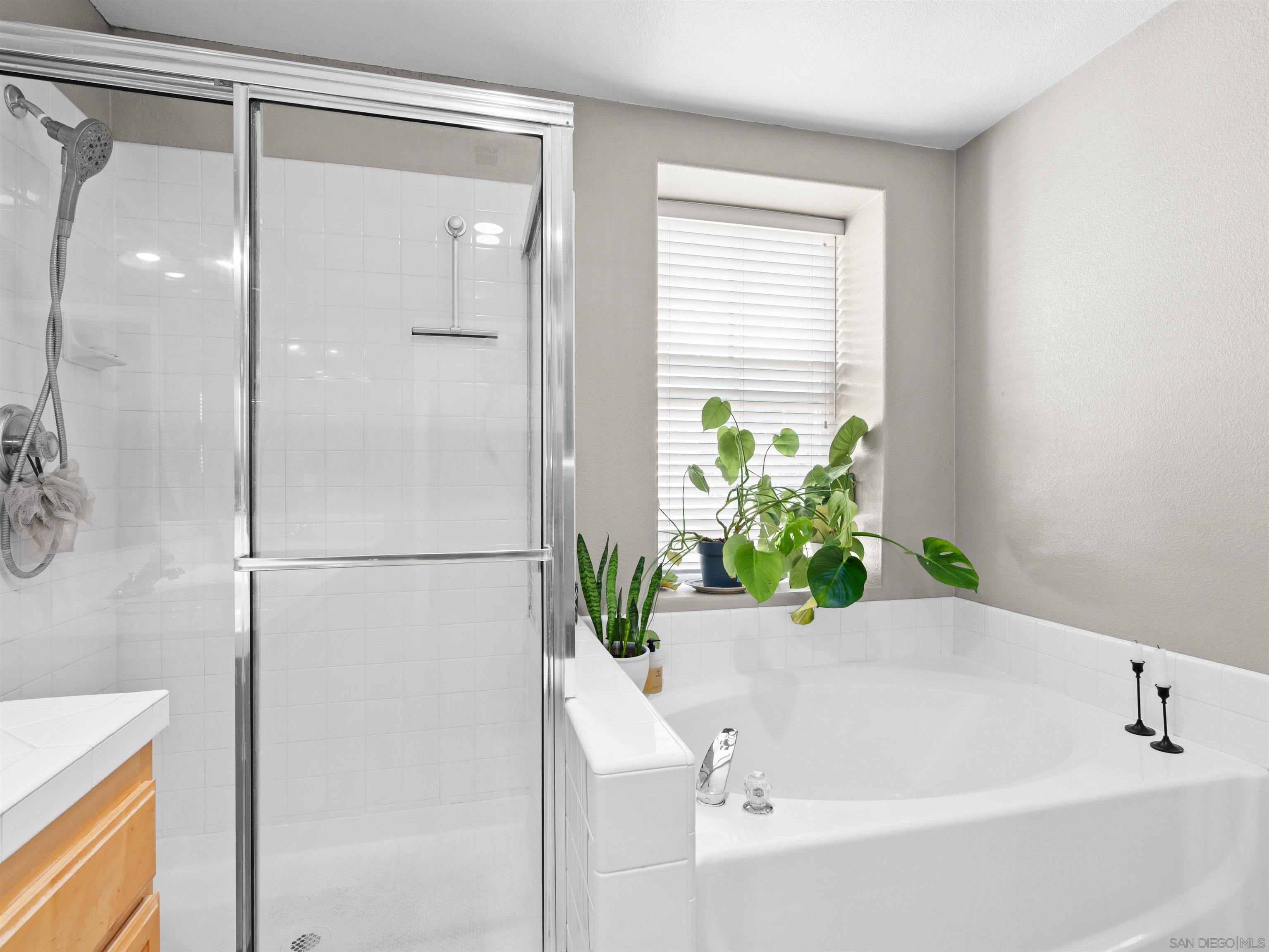 Detail Gallery Image 17 of 35 For 2237  5th Ave, San Diego,  CA 92101 - 3 Beds | 3 Baths