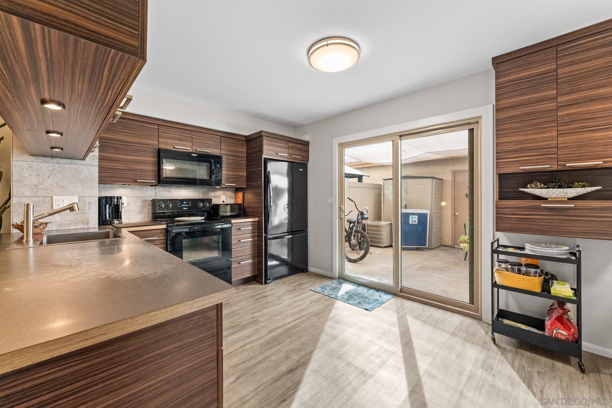 Detail Gallery Image 11 of 41 For 5800  Lake Murray Blvd #88  #88,  La Mesa,  CA 91942 - 2 Beds | 1/1 Baths