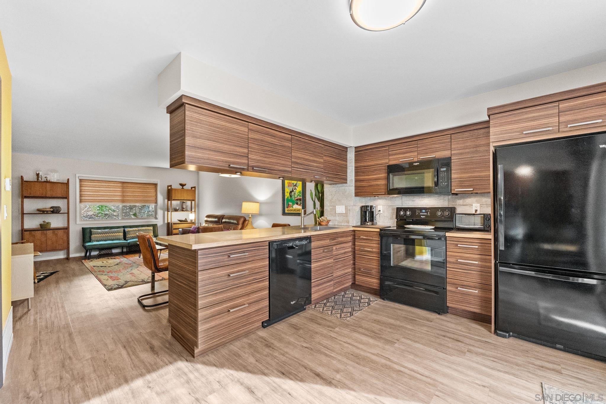 Detail Gallery Image 7 of 41 For 5800  Lake Murray Blvd #88  #88,  La Mesa,  CA 91942 - 2 Beds | 1/1 Baths