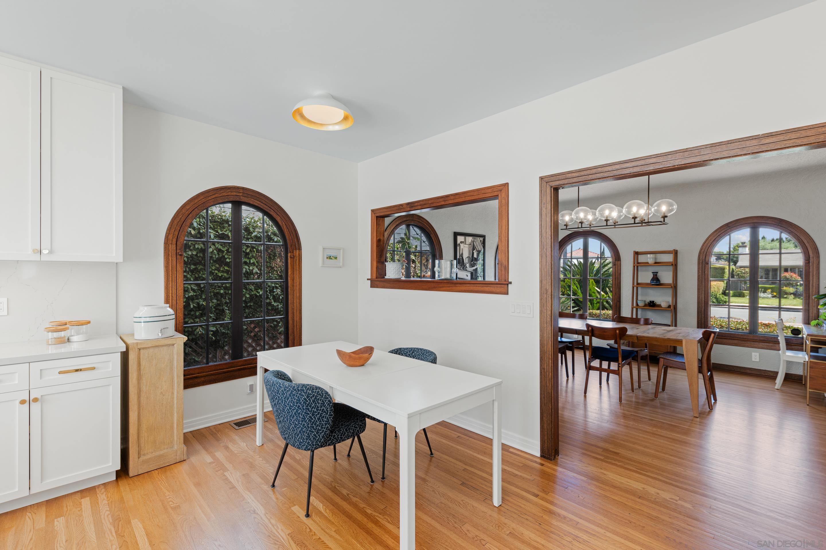 Detail Gallery Image 12 of 73 For 4374  Adams Ave, San Diego,  CA 92116 - 5 Beds | 4 Baths