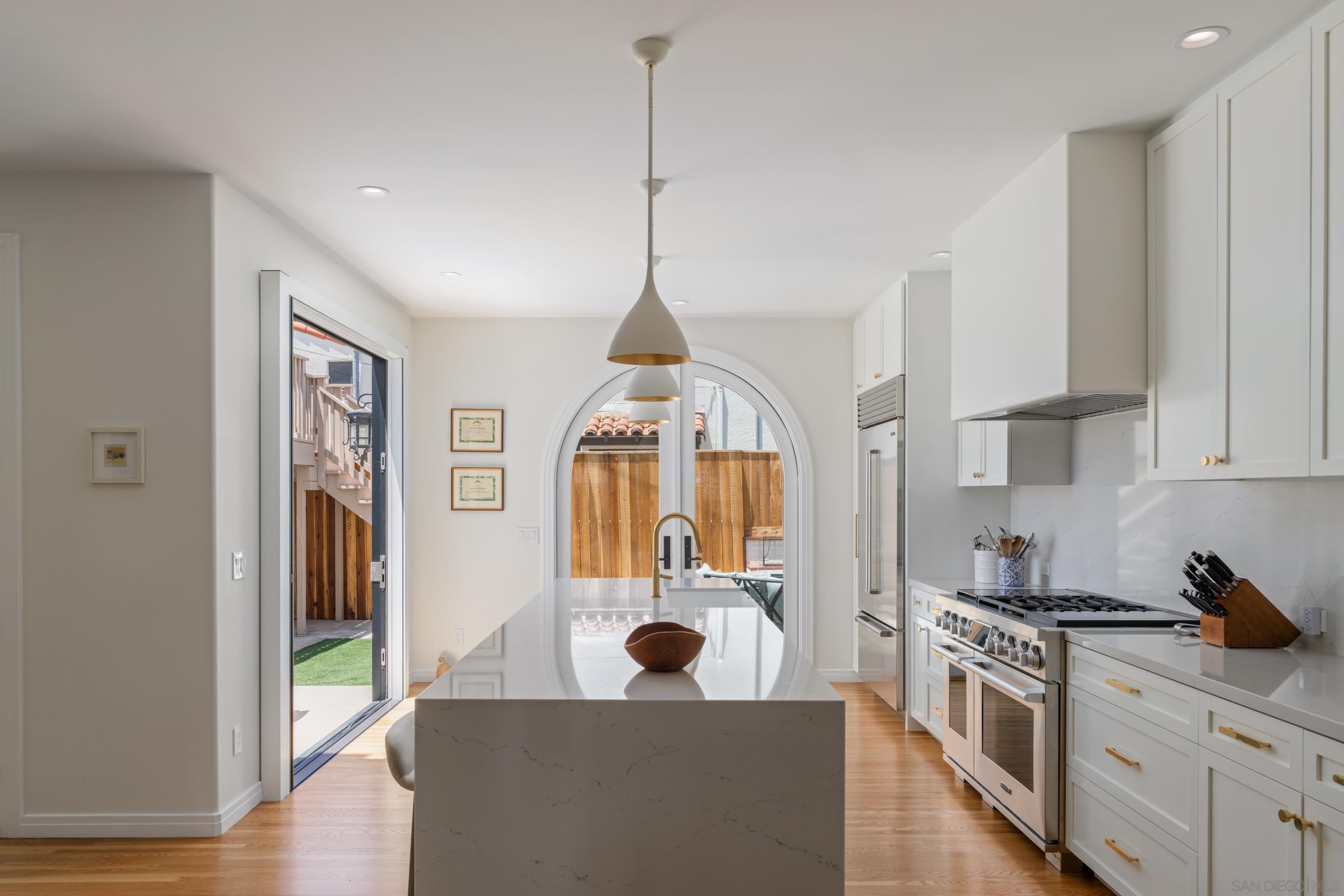 Detail Gallery Image 13 of 73 For 4374  Adams Ave, San Diego,  CA 92116 - 5 Beds | 4 Baths