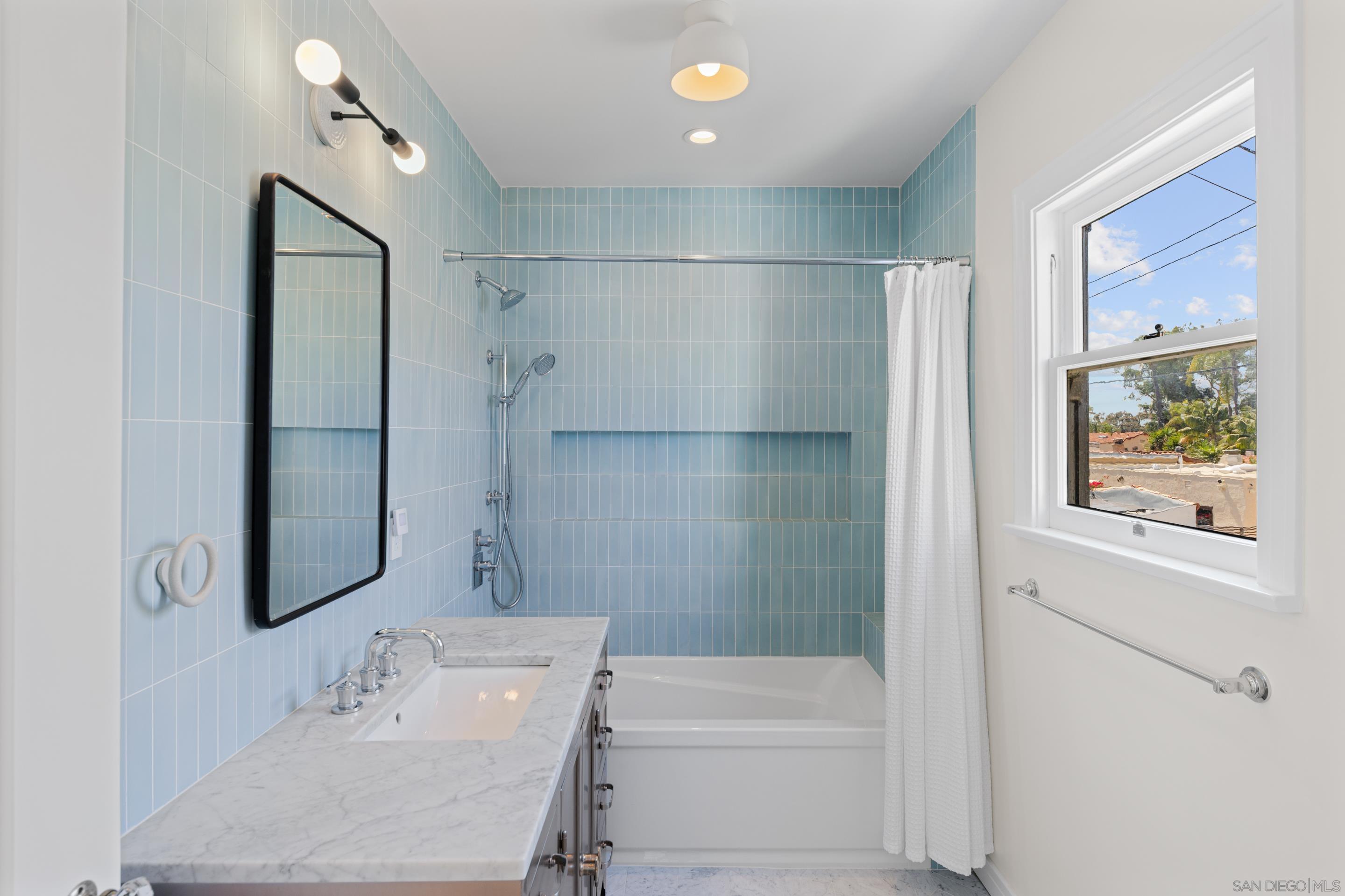 Detail Gallery Image 38 of 73 For 4374  Adams Ave, San Diego,  CA 92116 - 5 Beds | 4 Baths