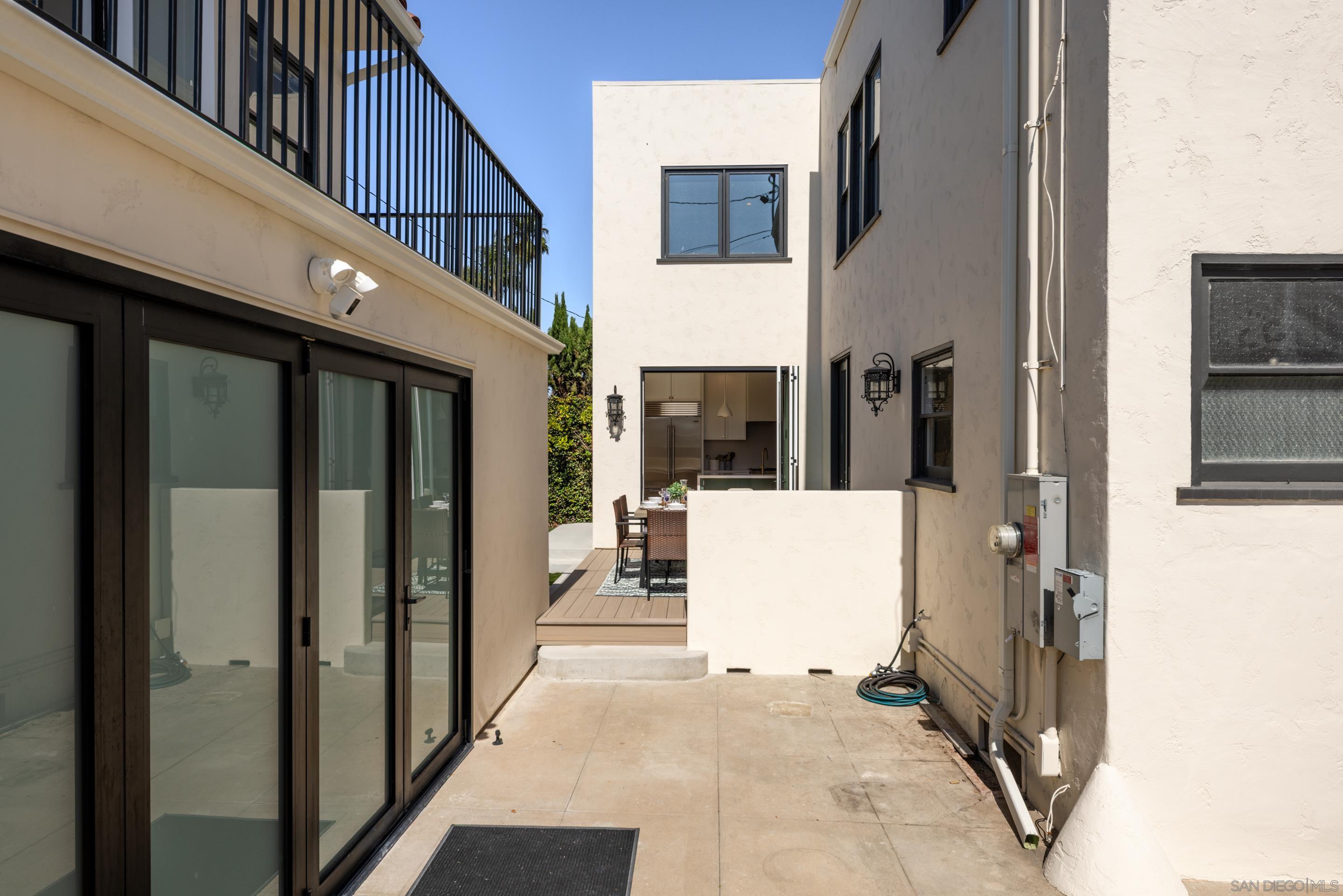 Detail Gallery Image 49 of 73 For 4374  Adams Ave, San Diego,  CA 92116 - 5 Beds | 4 Baths