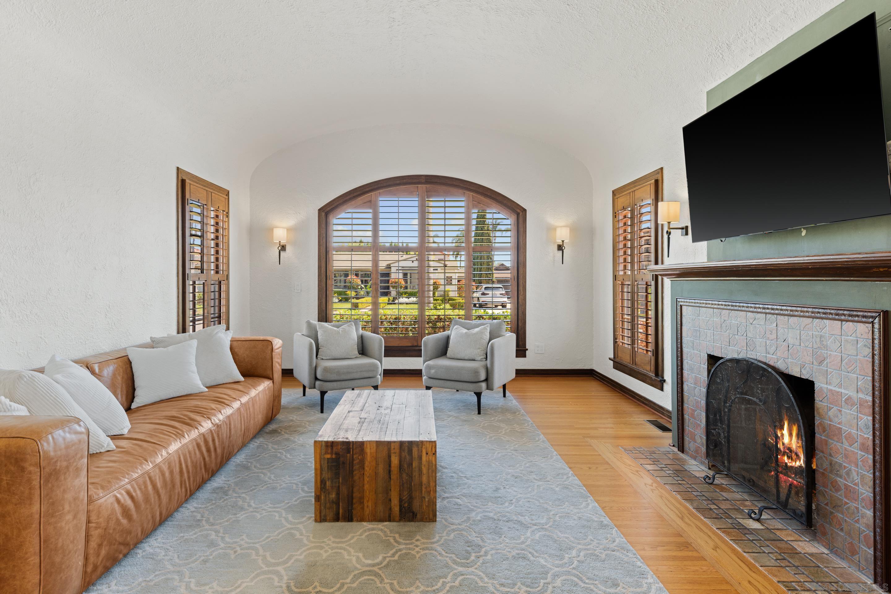 Detail Gallery Image 7 of 73 For 4374  Adams Ave, San Diego,  CA 92116 - 5 Beds | 4 Baths