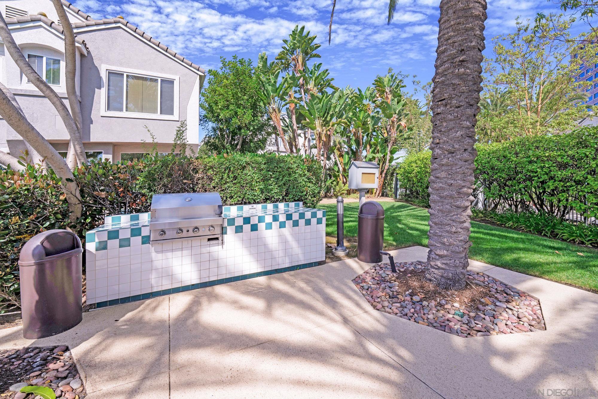 Detail Gallery Image 34 of 36 For 7551  Hazard Center Dr, San Diego,  CA 92108 - 3 Beds | 2/1 Baths