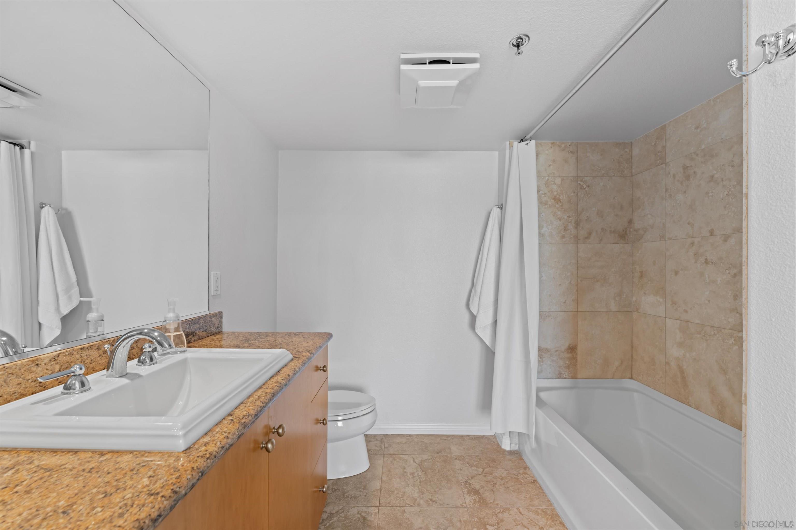 Detail Gallery Image 24 of 38 For 924  Hornblend St  #311,  San Diego,  CA 92109 - 2 Beds | 2/1 Baths