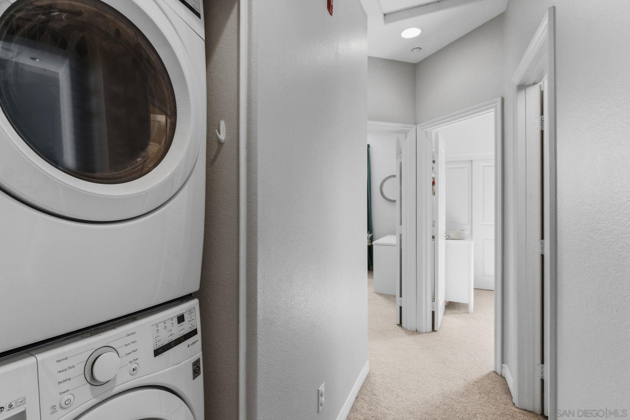 Detail Gallery Image 19 of 27 For 2327  Sentinel Ln, San Marcos,  CA 92078 - 3 Beds | 2/1 Baths