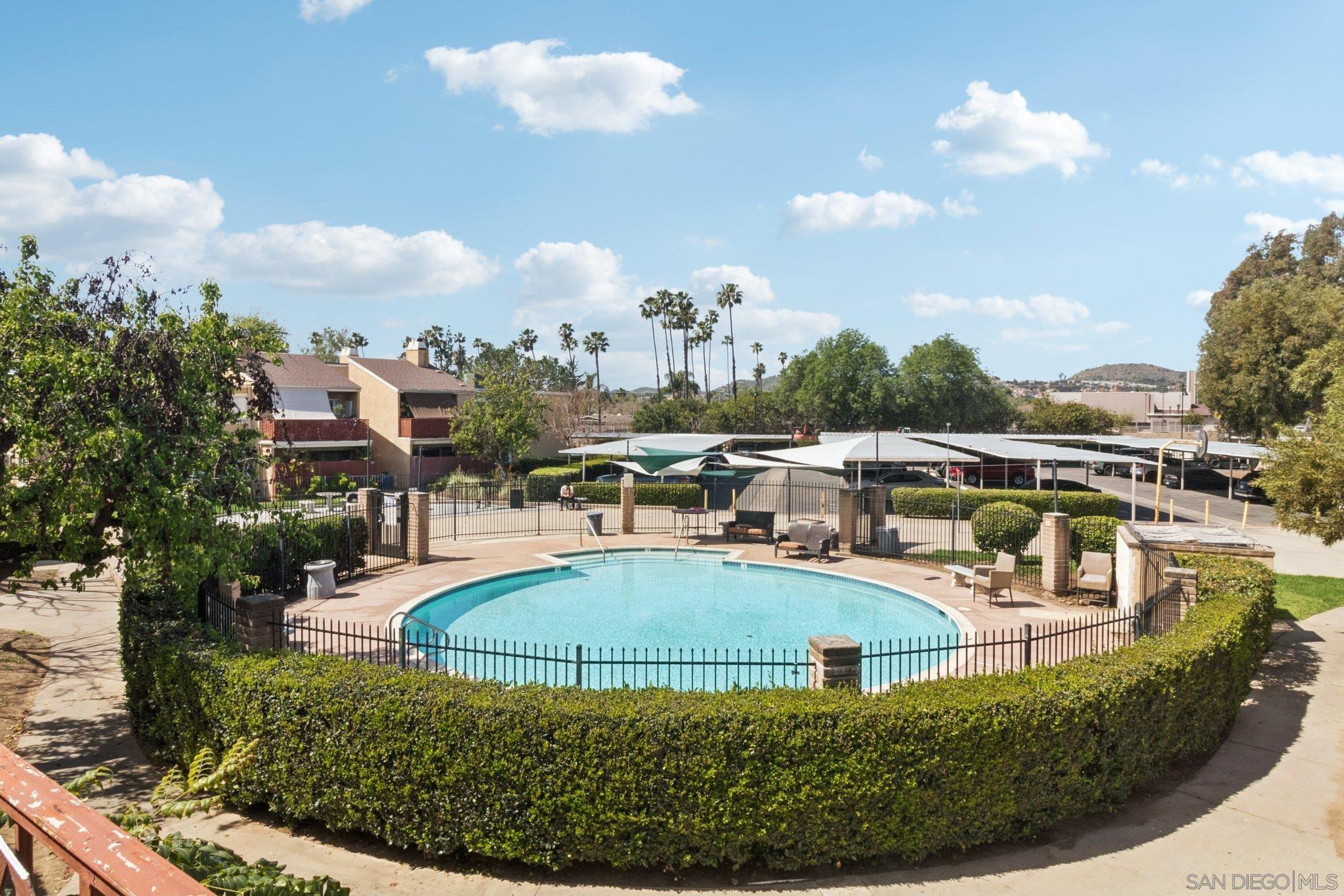 Front Image Thumbnail for SD260006358