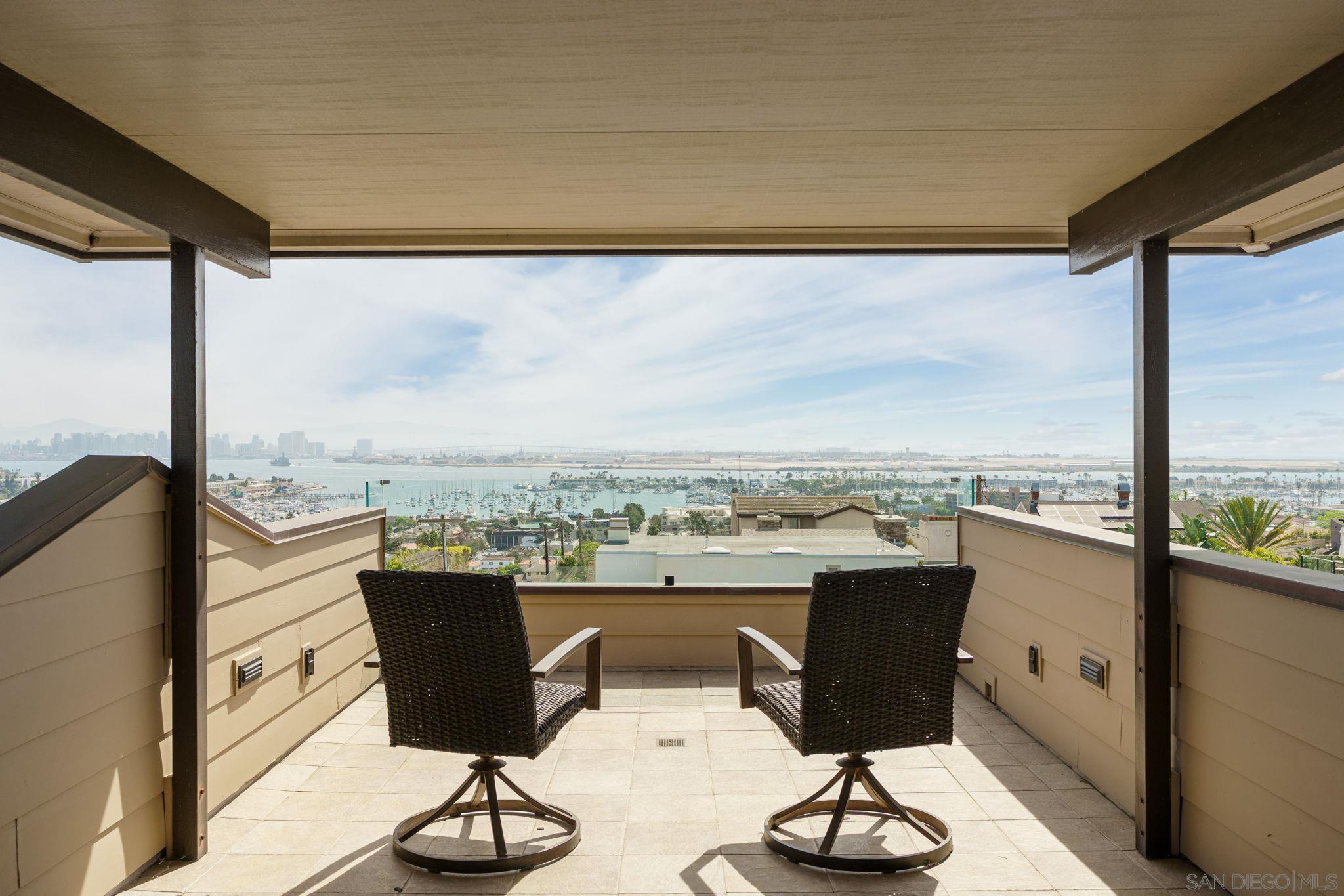 Detail Gallery Image 26 of 34 For 3435  Dickens Street, San Diego,  CA 92106 - 5 Beds | 4 Baths