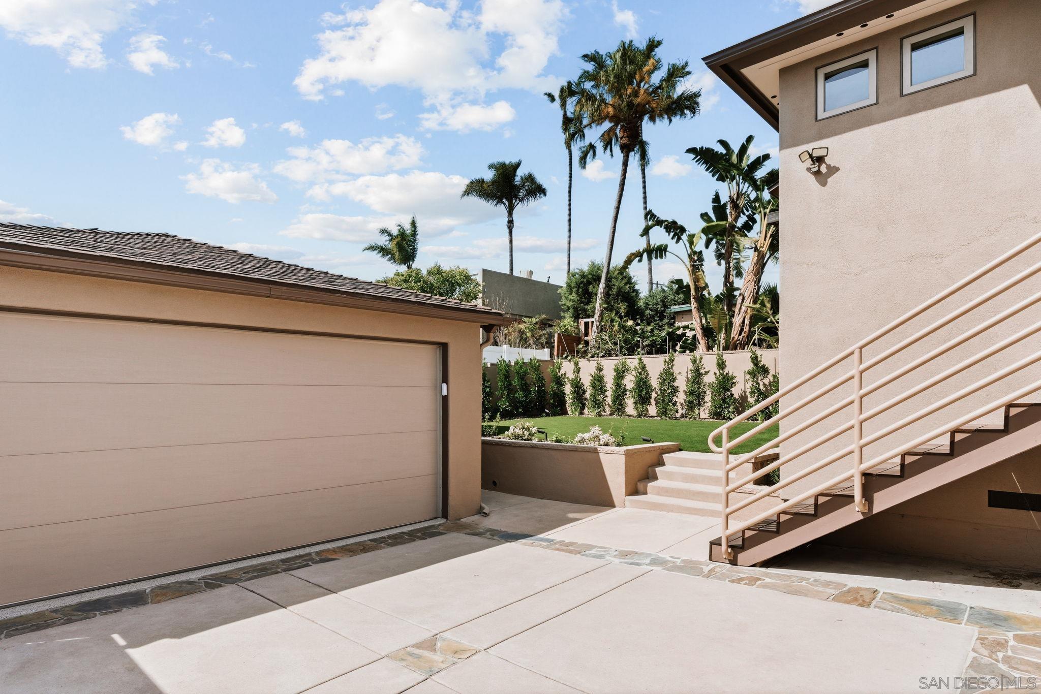 Detail Gallery Image 28 of 34 For 3435  Dickens Street, San Diego,  CA 92106 - 5 Beds | 4 Baths