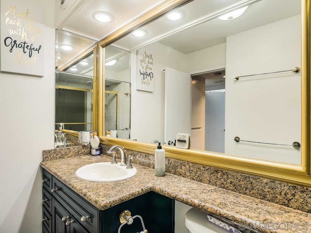 Detail Gallery Image 20 of 30 For 1830  Avenida Del Mundo  #403,  Coronado,  CA 92118 - 1 Beds | 1 Baths