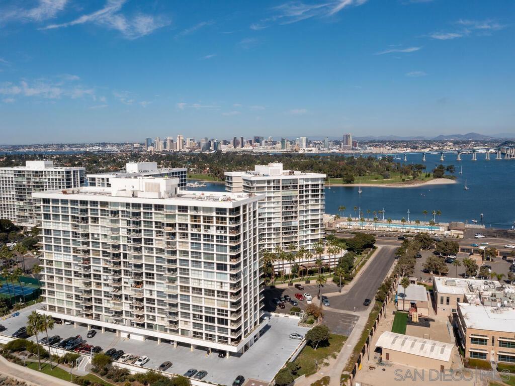 Detail Gallery Image 25 of 30 For 1830  Avenida Del Mundo  #403,  Coronado,  CA 92118 - 1 Beds | 1 Baths