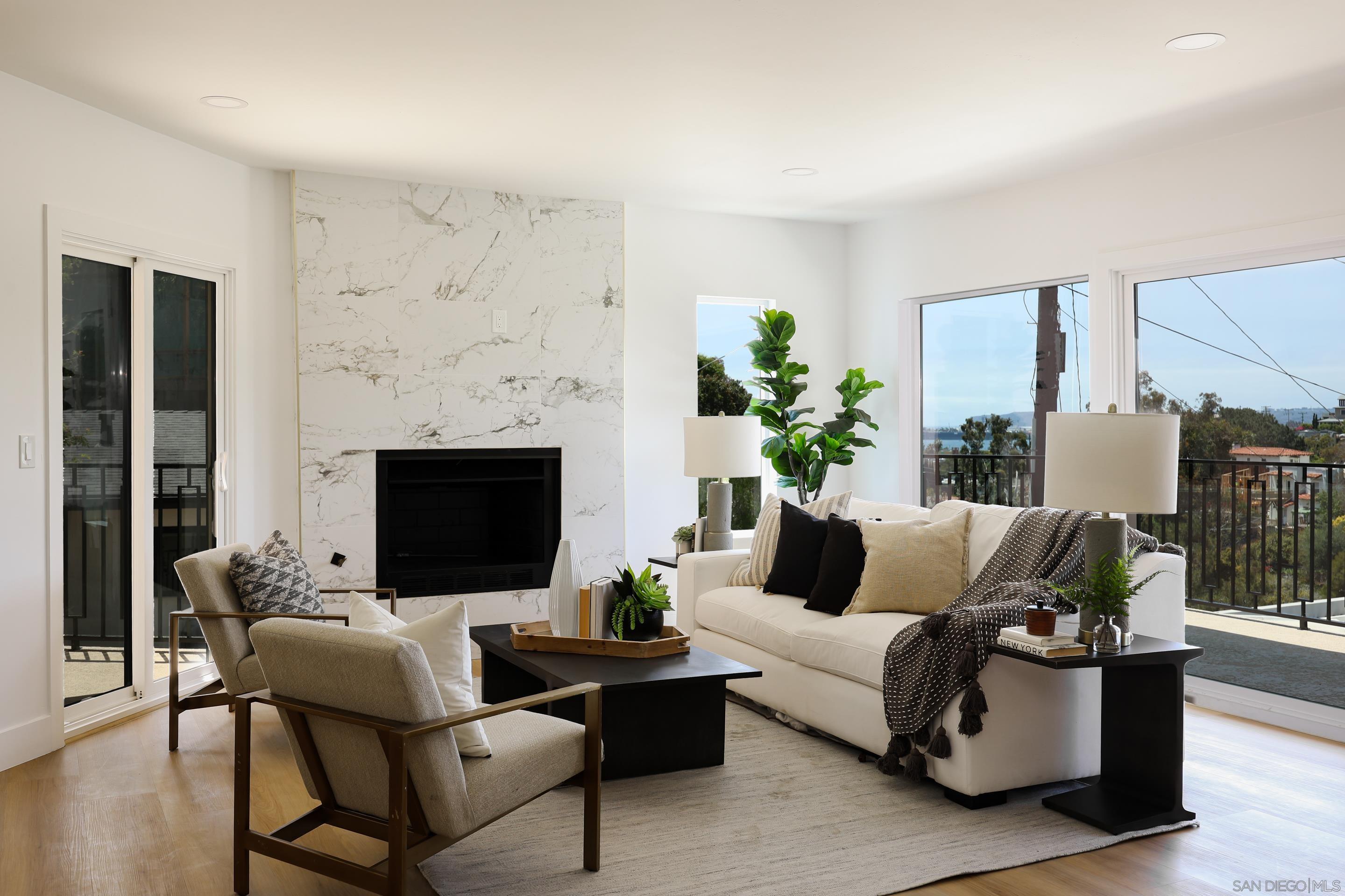 Detail Gallery Image 10 of 70 For 2861  Brant St., San Diego,  CA 92103 - 3 Beds | 3 Baths