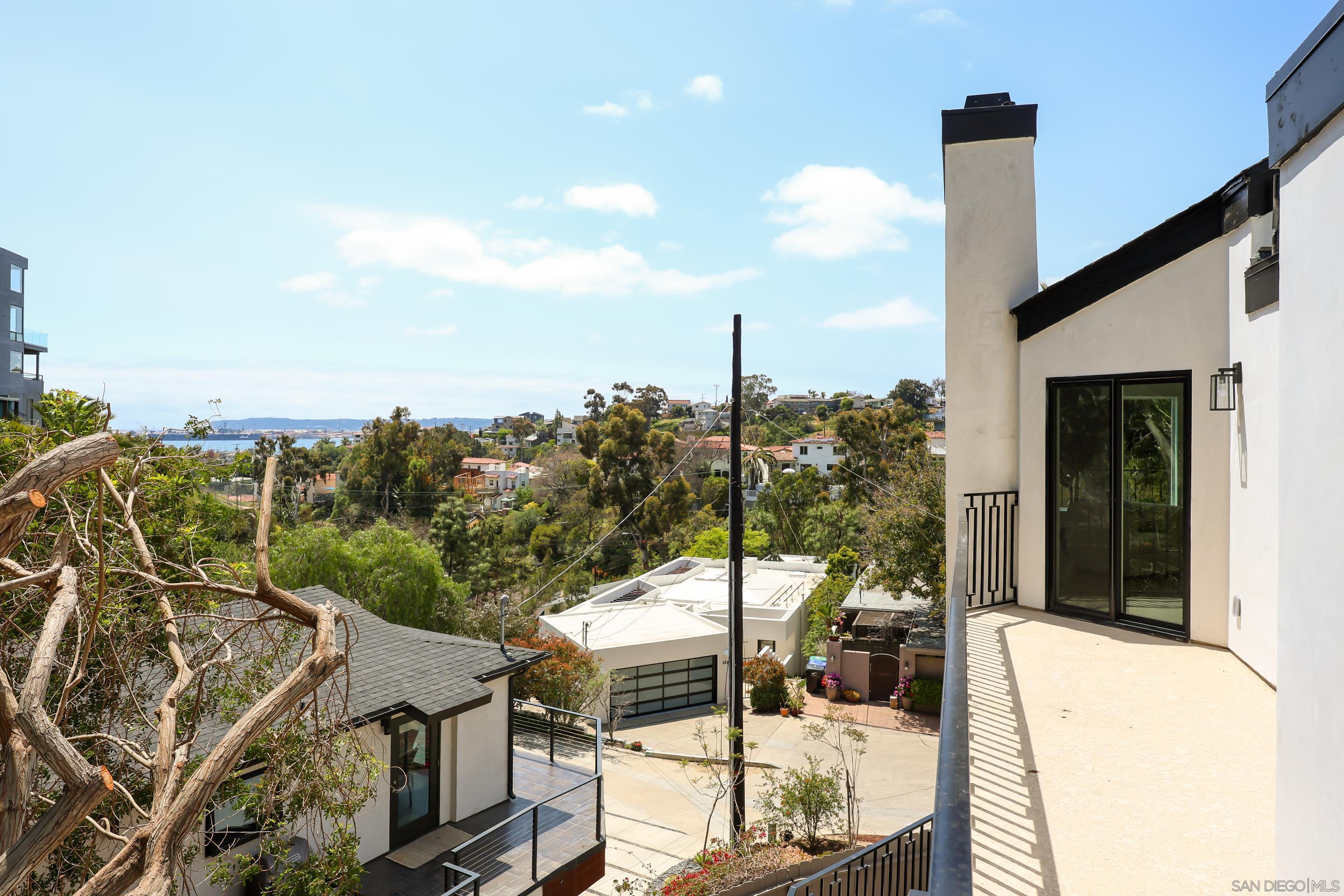 Detail Gallery Image 53 of 70 For 2861  Brant St., San Diego,  CA 92103 - 3 Beds | 3 Baths