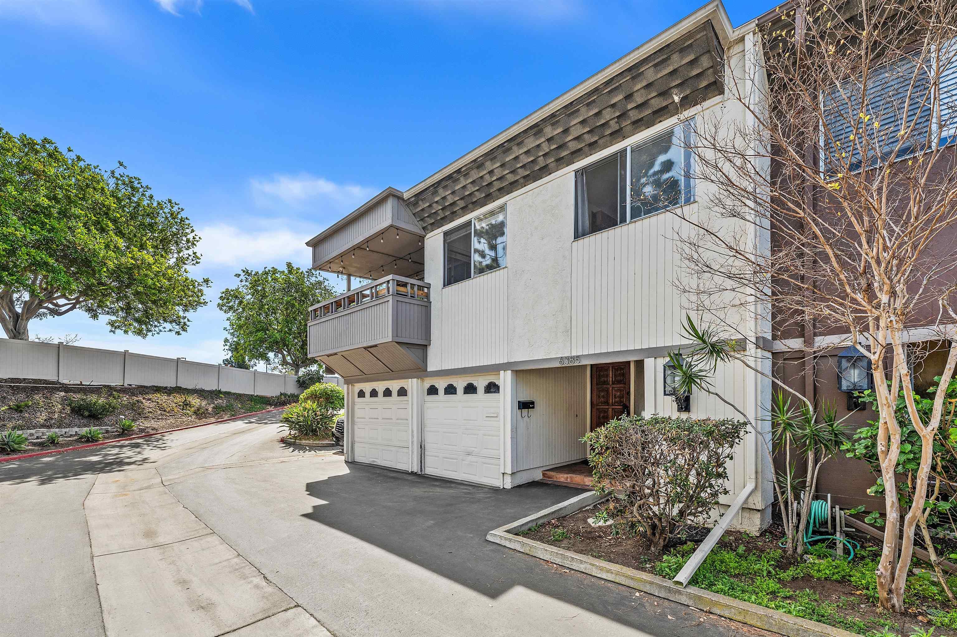 Detail Gallery Image 2 of 28 For 6385  Caminito Salado, San Diego,  CA 92111 - 4 Beds | 2 Baths