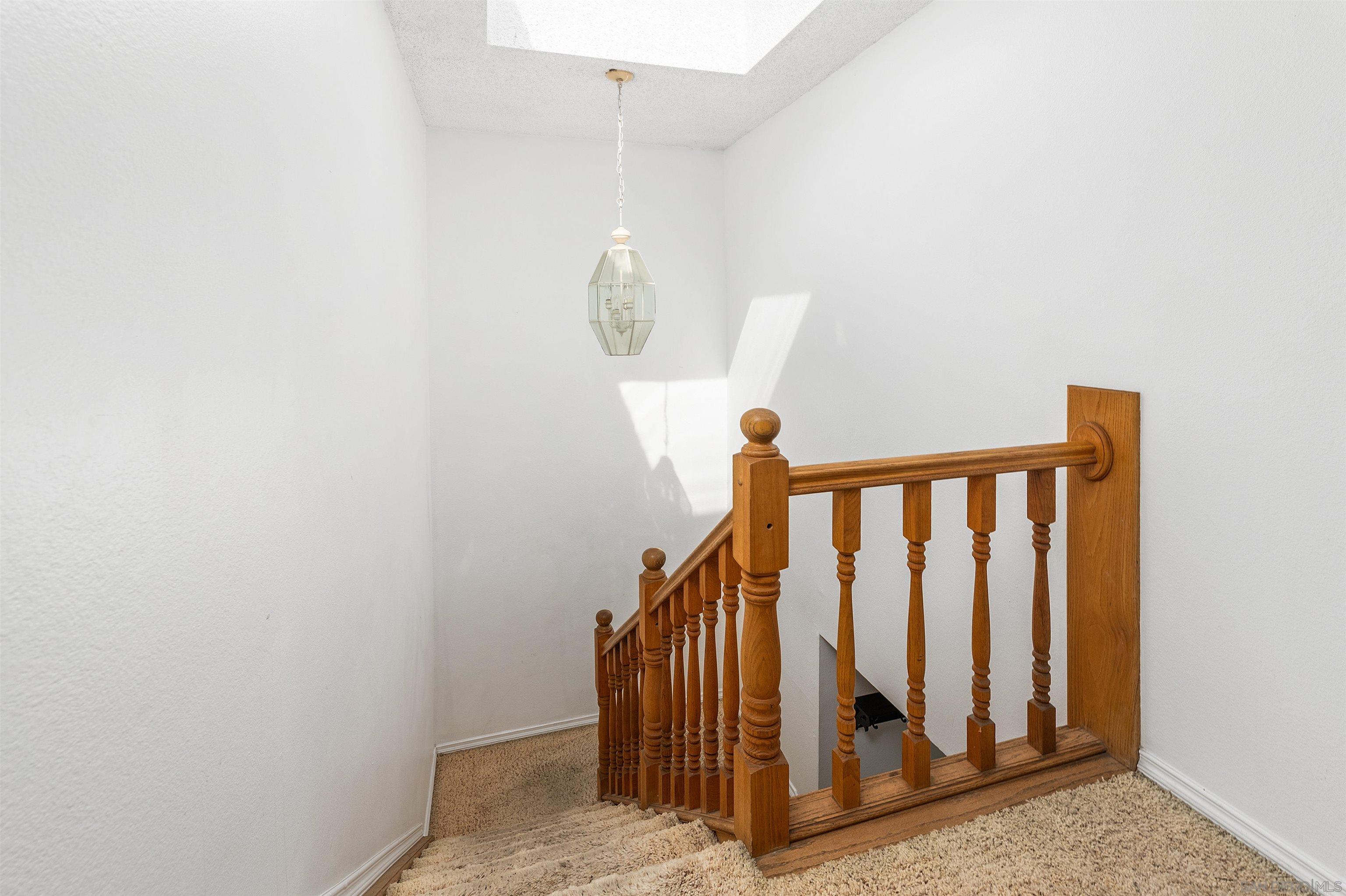 Detail Gallery Image 9 of 28 For 6385  Caminito Salado, San Diego,  CA 92111 - 4 Beds | 2 Baths