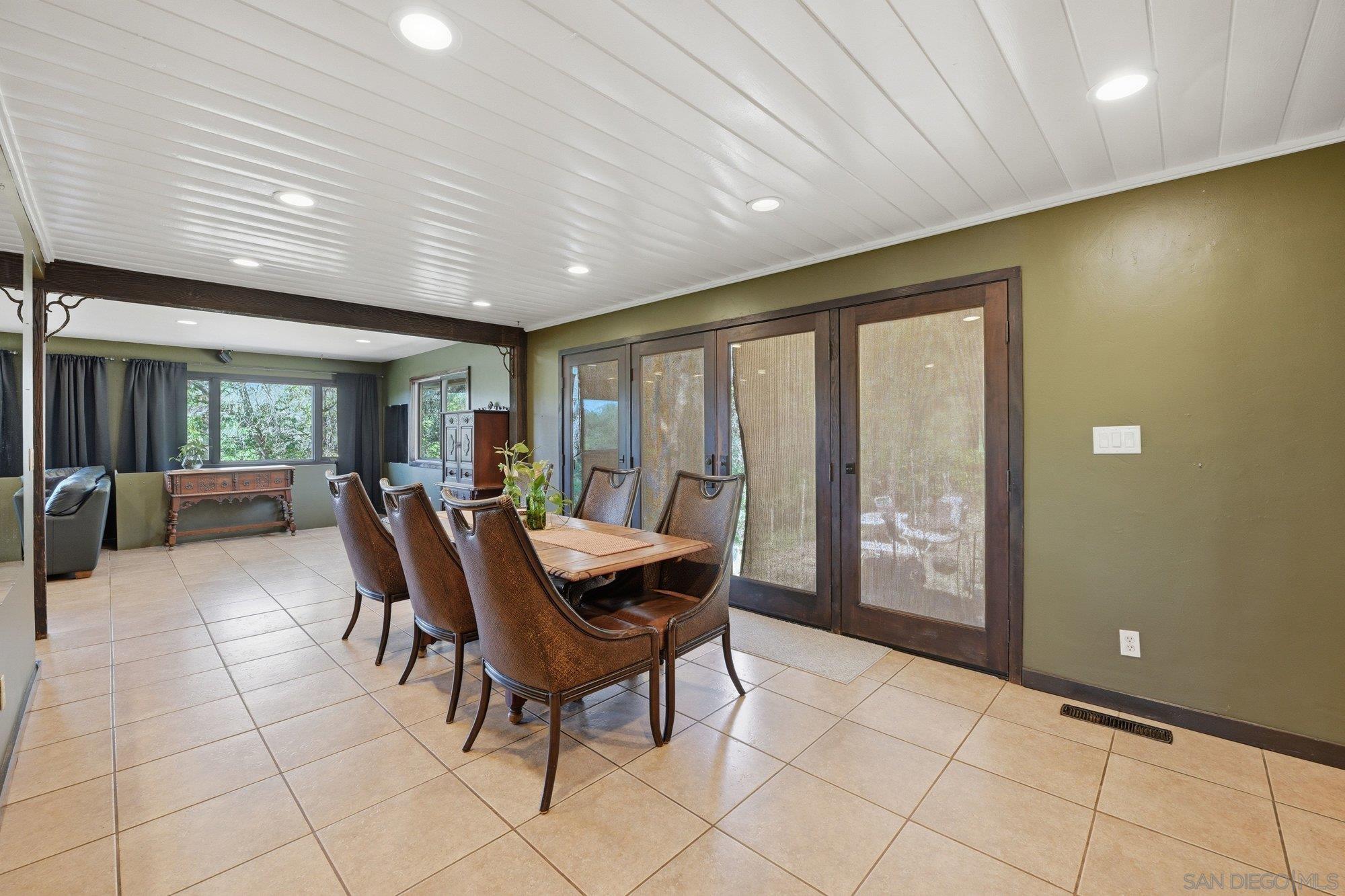 Detail Gallery Image 22 of 37 For 17584 S Mesa Drive, Pauma Valley,  CA 92061 - 4 Beds | 2 Baths