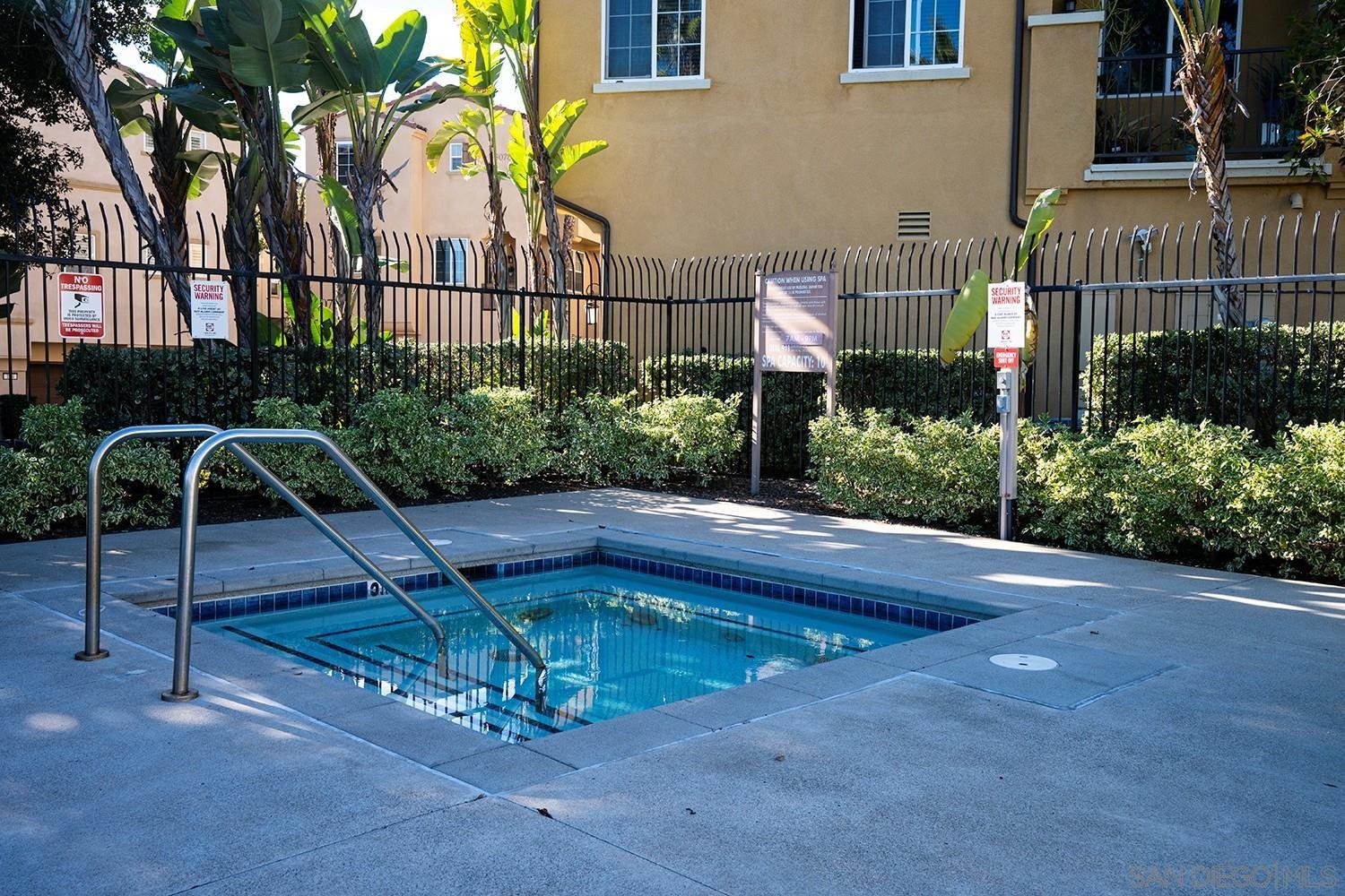 Detail Gallery Image 16 of 17 For 5063  Waterview Way 102, Oceanside,  CA 92054 - – Beds | – Baths